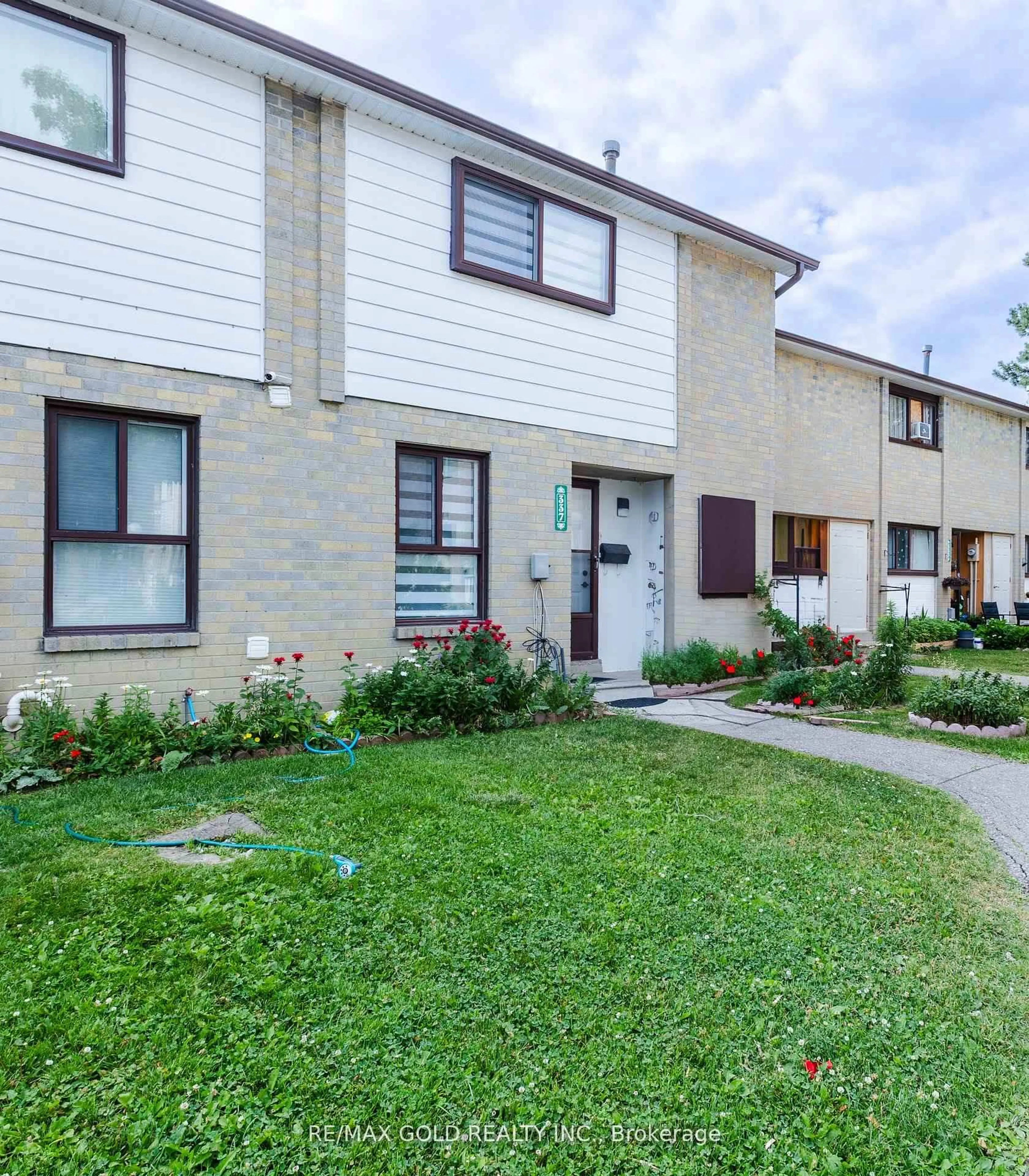 Unknown for 337 Fleetwood Cres, Brampton Ontario L6T 2E7