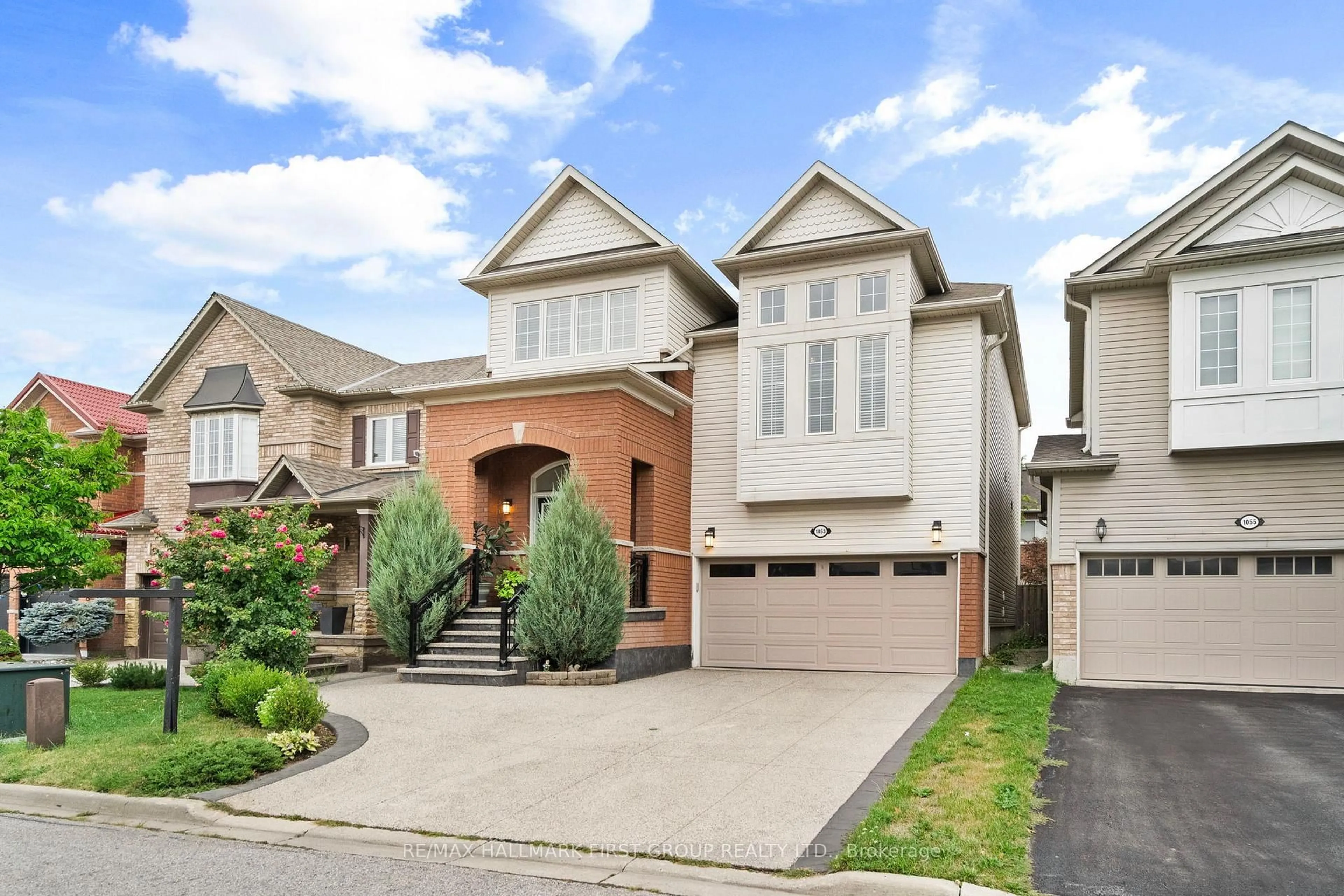 Home with brick exterior material, street for 1053 Eager Rd, Milton Ontario L9T 6T1