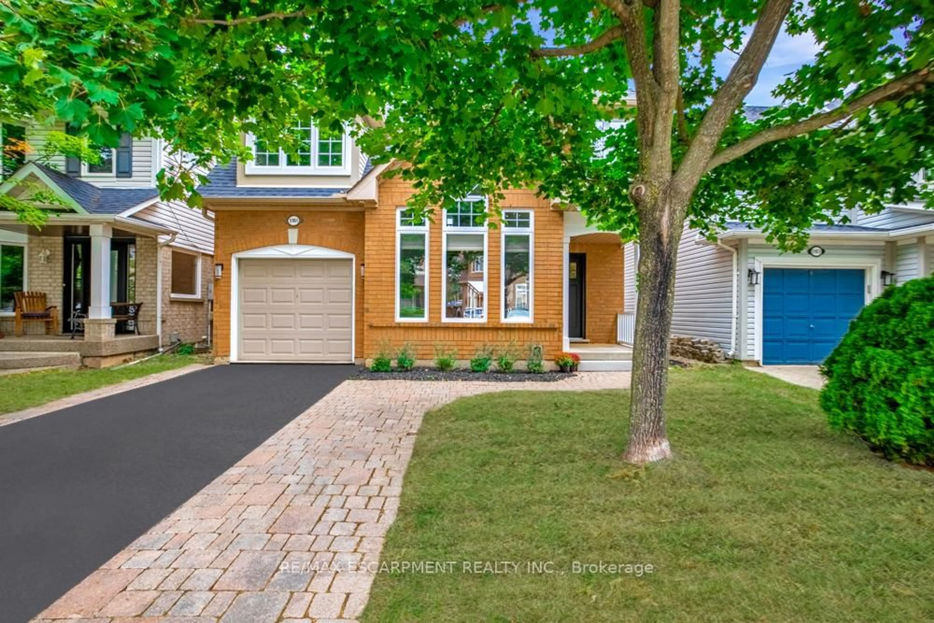 Home with brick exterior material, street for 5161 Ridgewell Rd, Burlington Ontario L7L 6N7