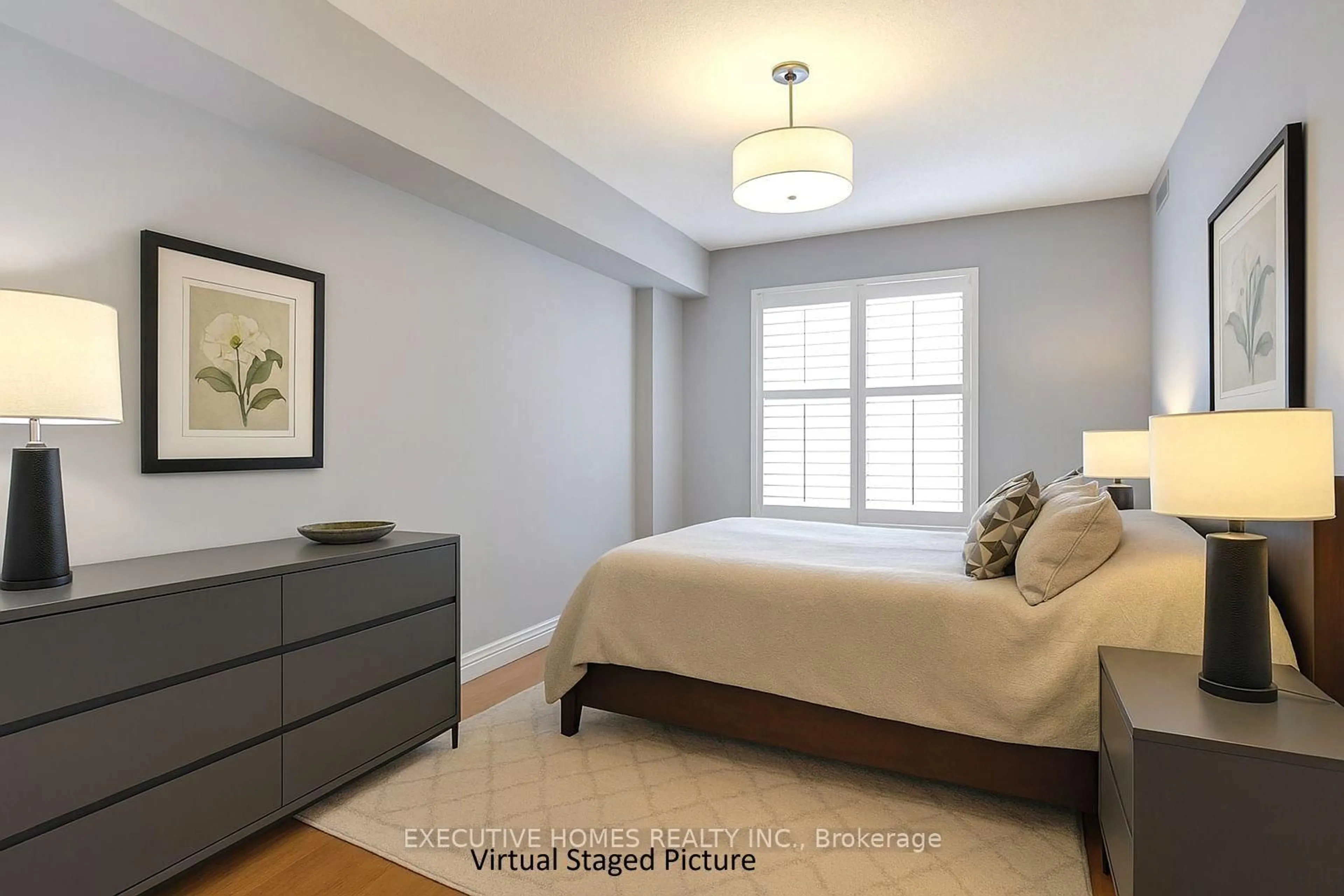 Bedroom with bed, unknown for 40 Old Mill Rd #606, Oakville Ontario L6J 7W2