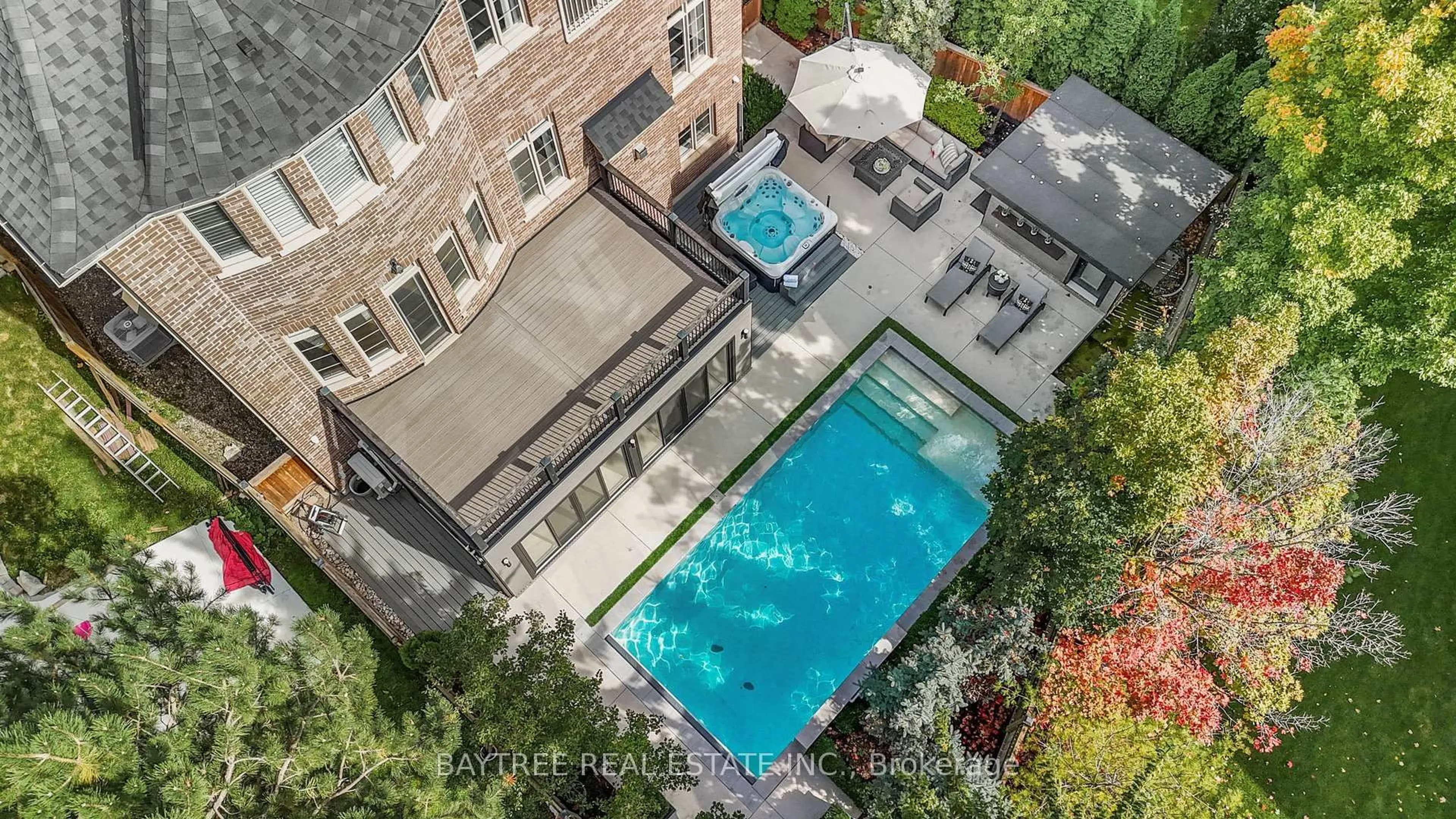 Pool for 16 Hickory Ridge Crt, Brampton Ontario L6Y 3A7
