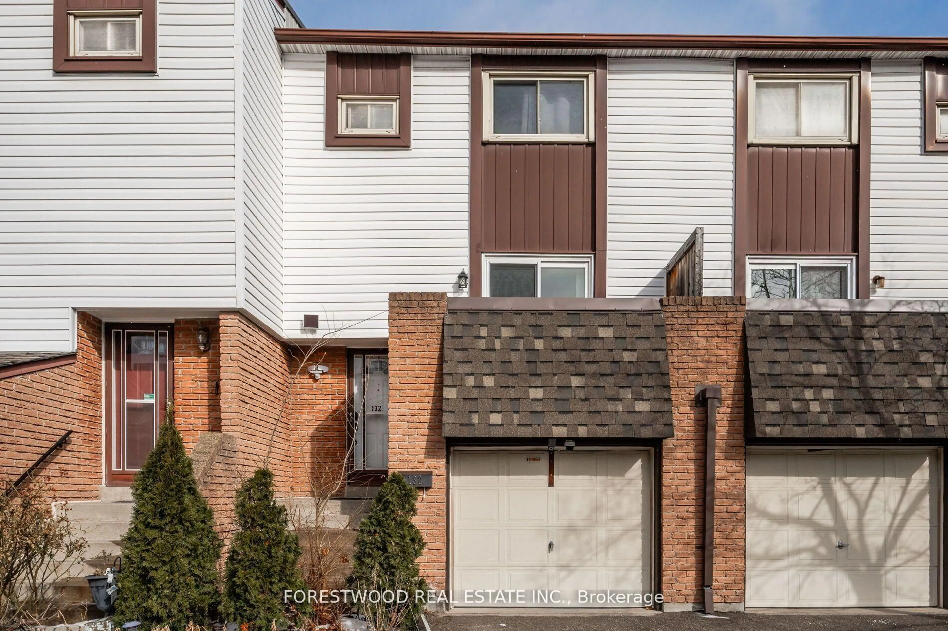Unknown for 1221 Dundix Rd #132, Mississauga Ontario L4Y 3Y9