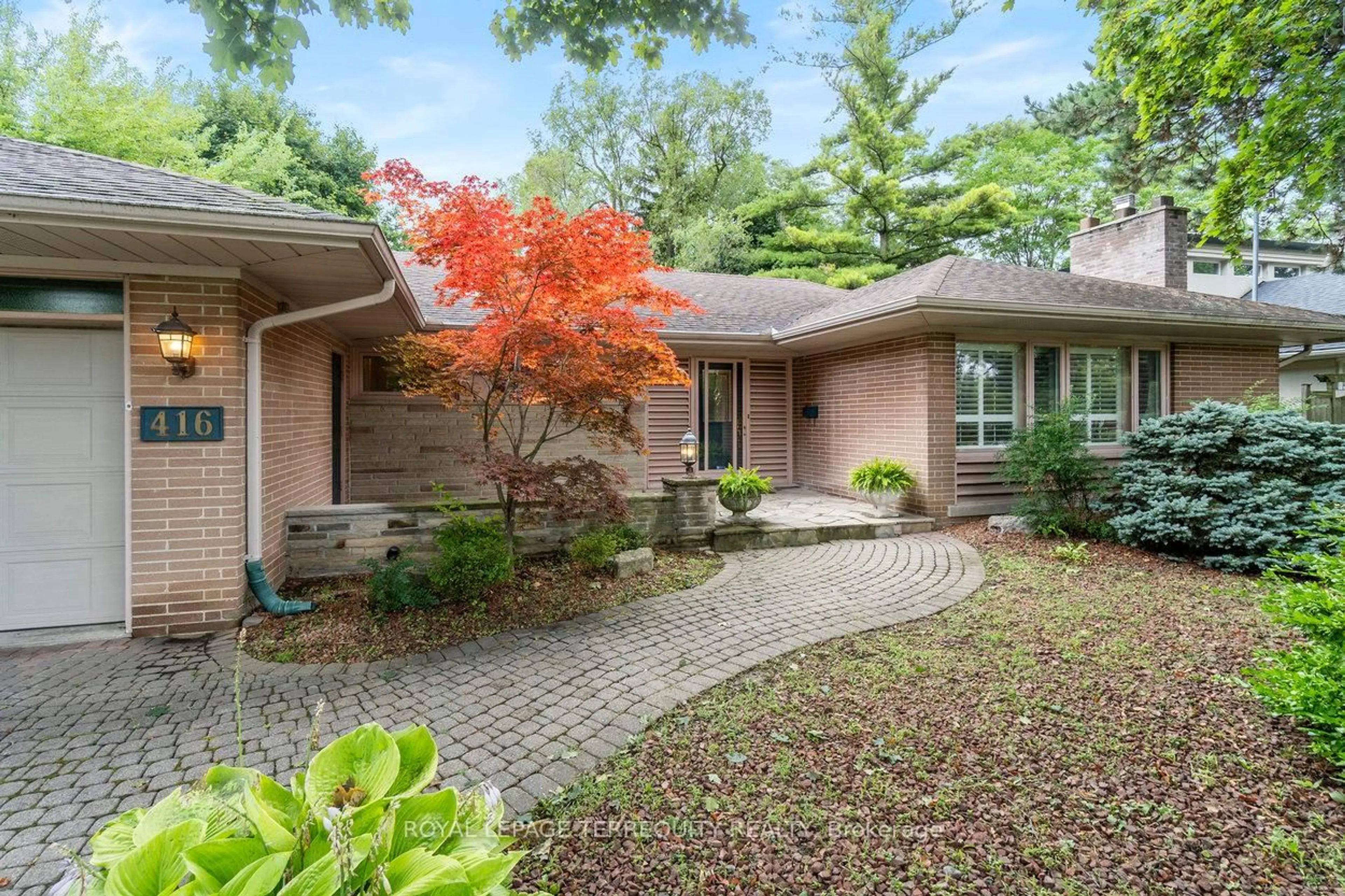 Home with brick exterior material, street for 416 The Kingsway, Toronto Ontario M9A 3V9