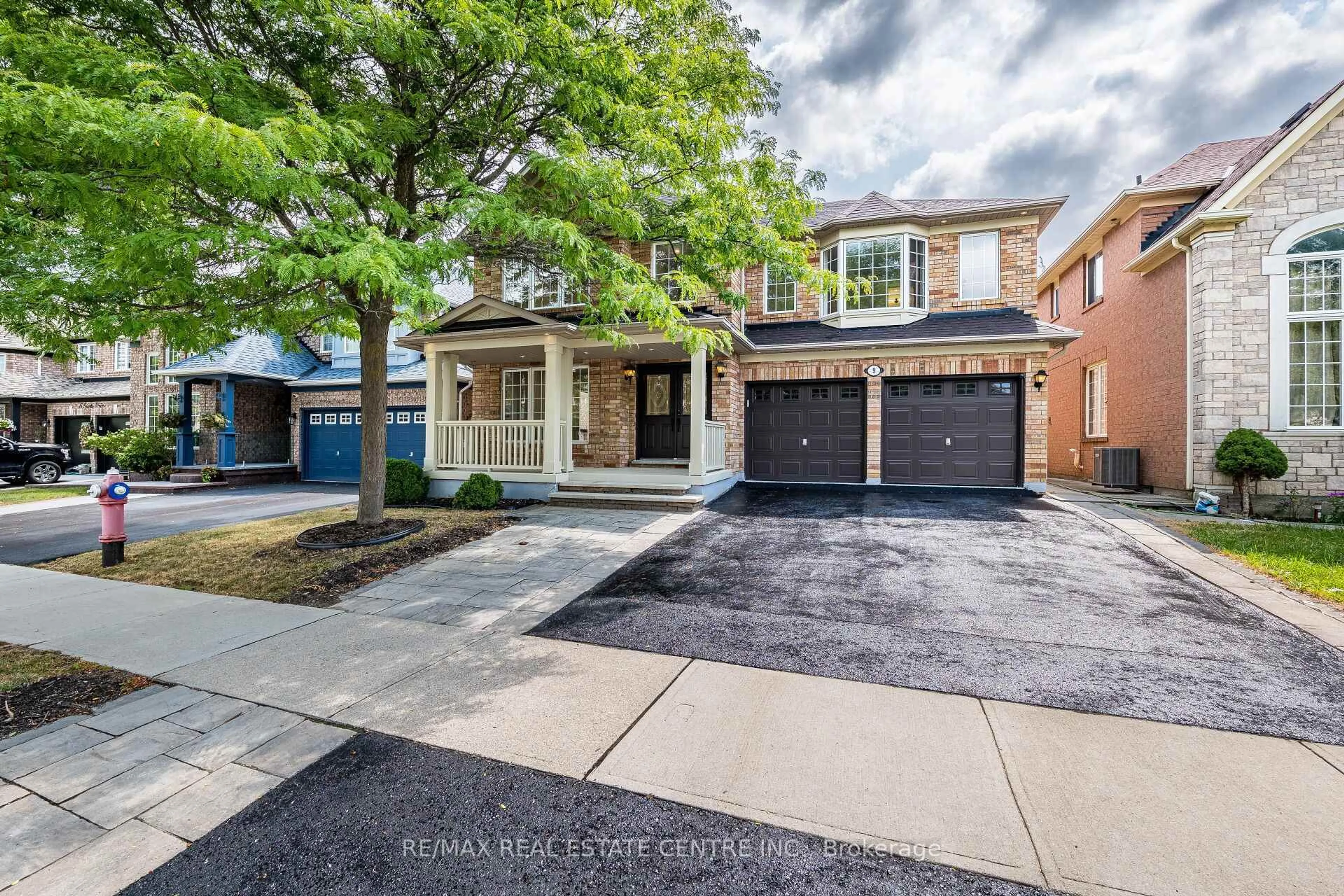 Home with brick exterior material, street for 9 Sparta Dr, Brampton Ontario L6P 1H6