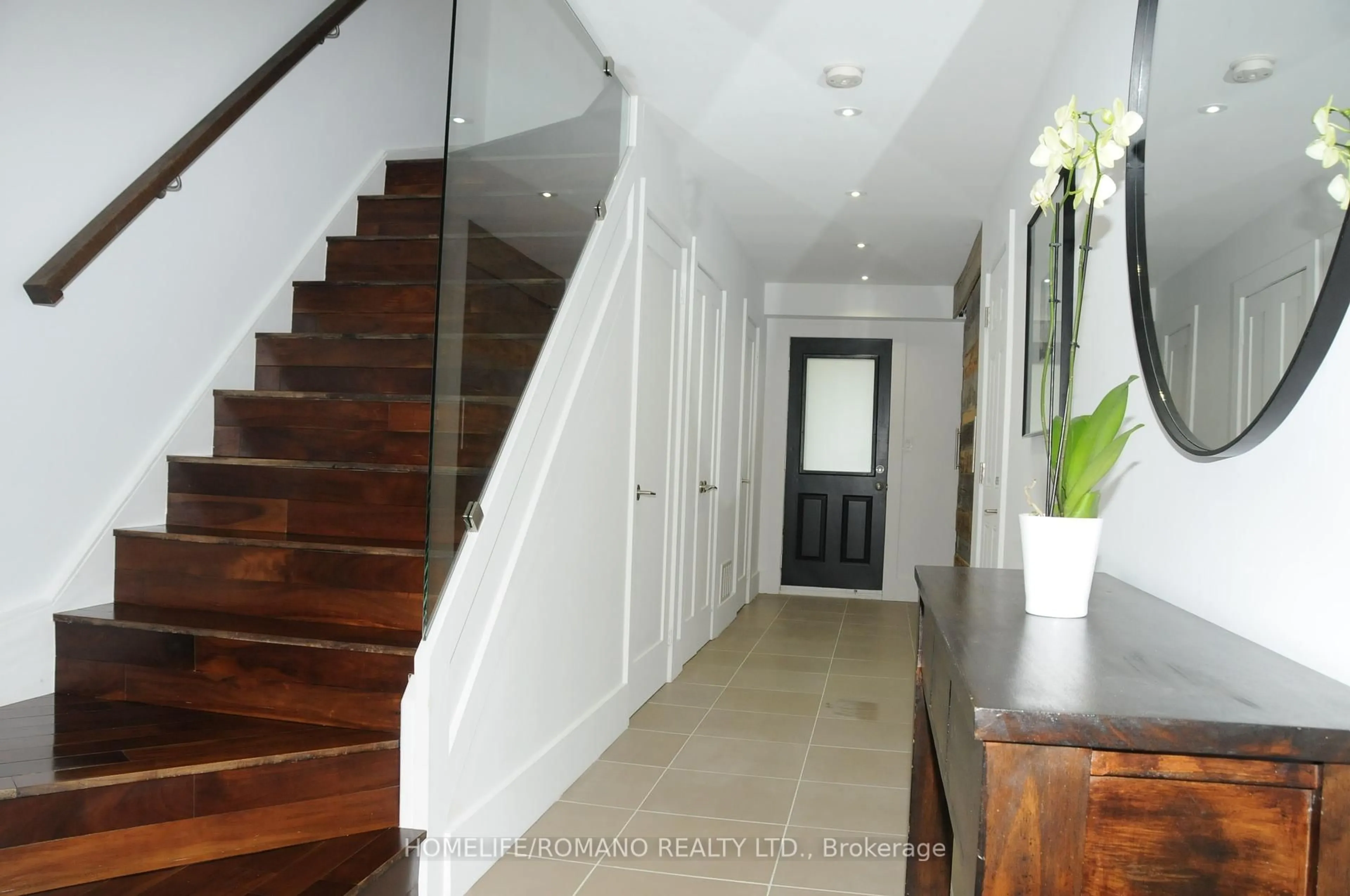 Indoor foyer for 14 Ramage Lane, Toronto Ontario M9C 5S6