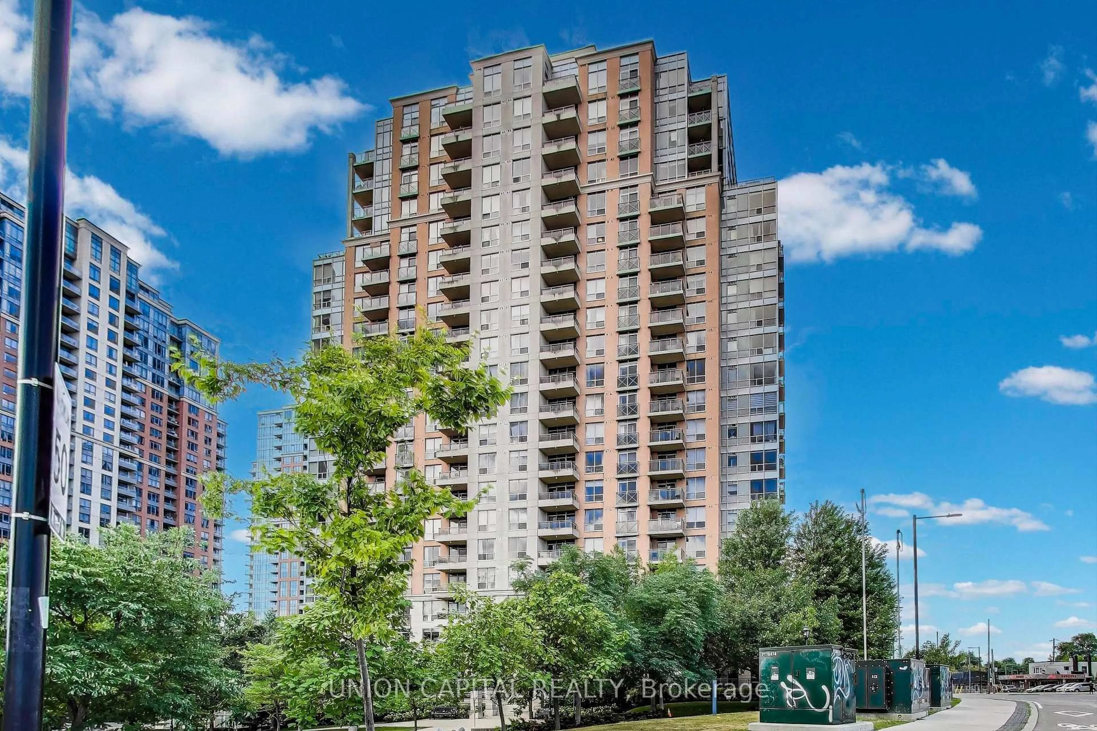 Unknown for 5229 Dundas St #1104, Toronto Ontario M9B 6L9