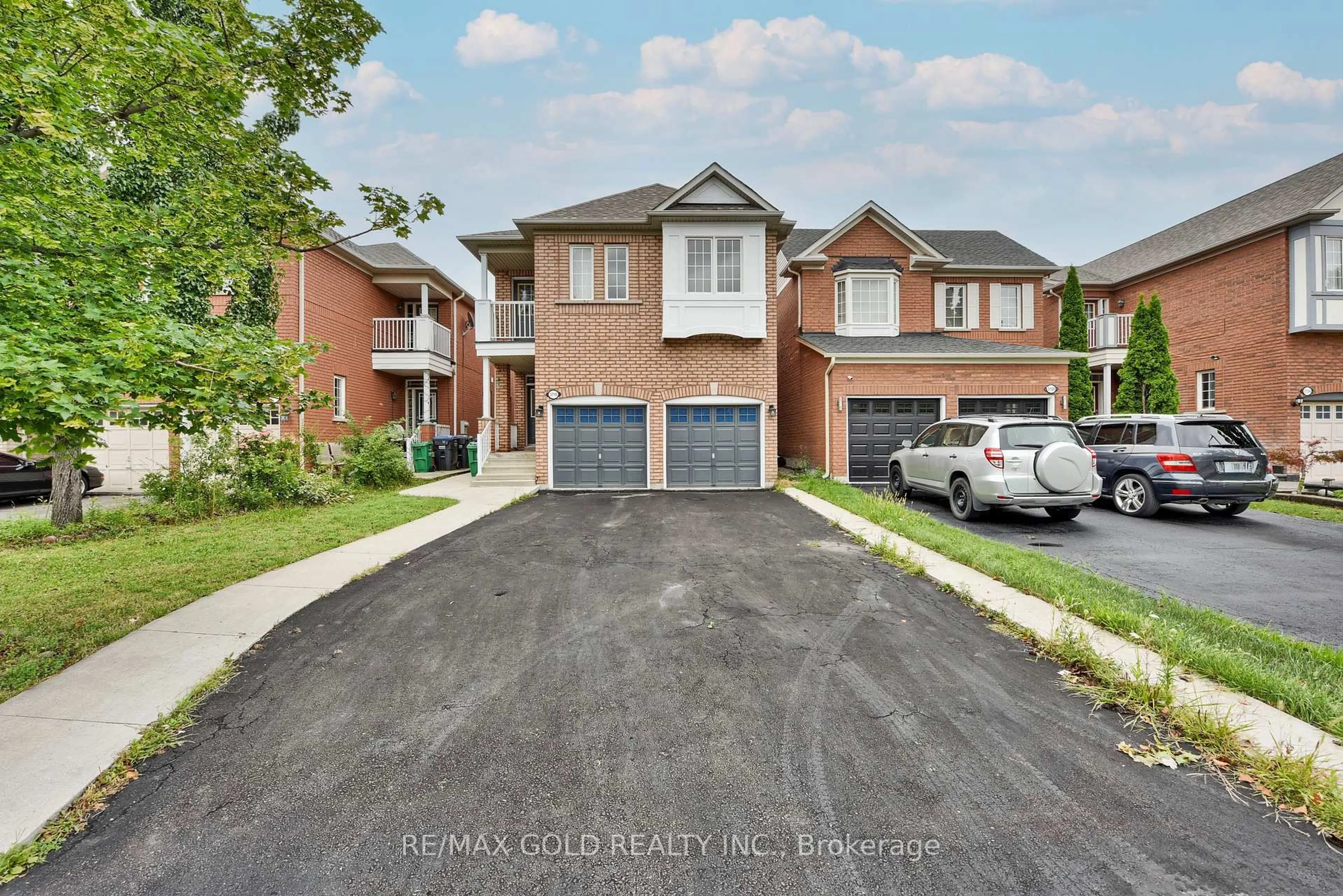 Home with brick exterior material, street for 3716 Partition Rd, Mississauga Ontario L5N 8P4