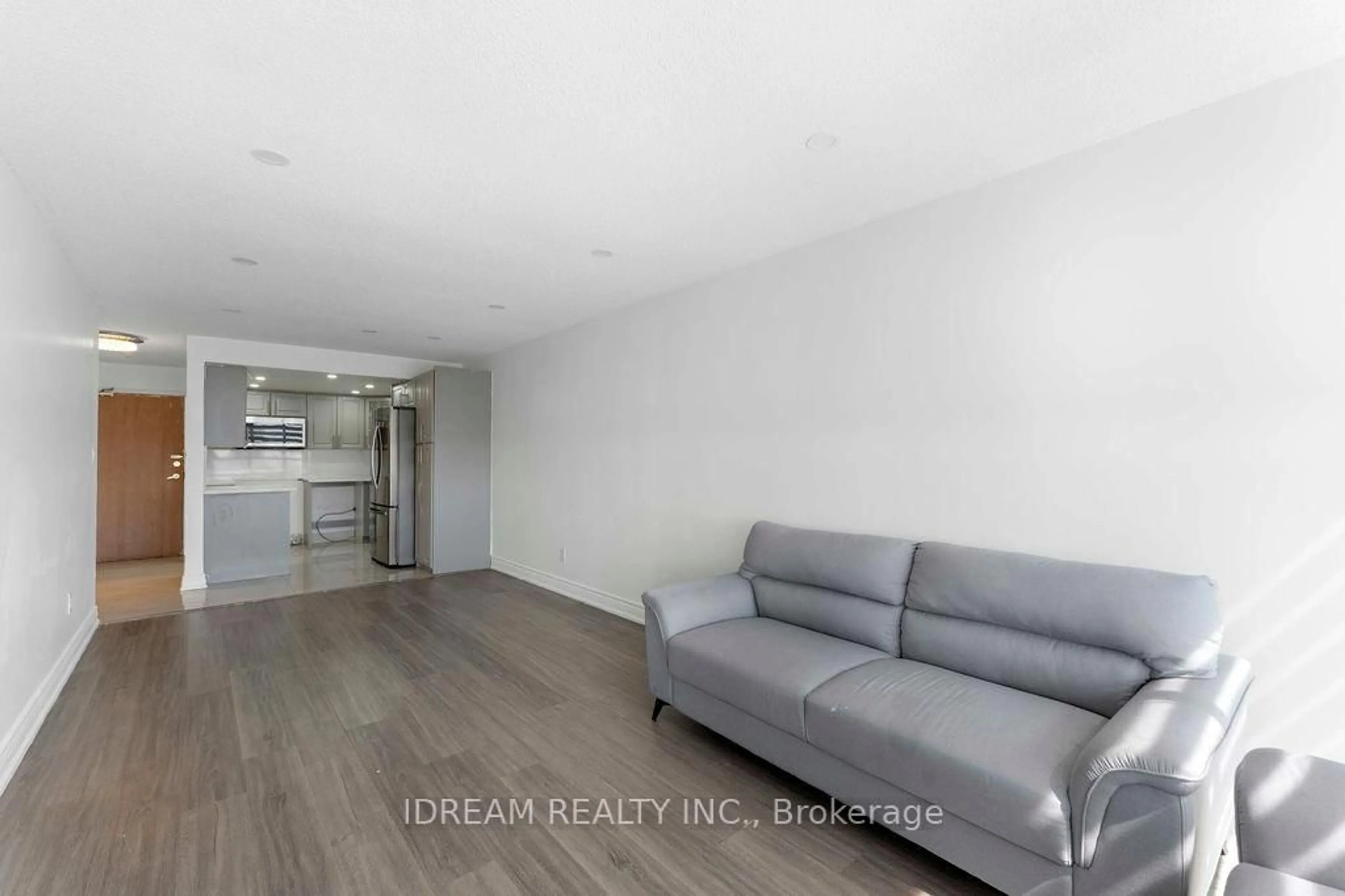 Unknown for 25 Agnes St #1208, Mississauga Ontario L5B 3X7
