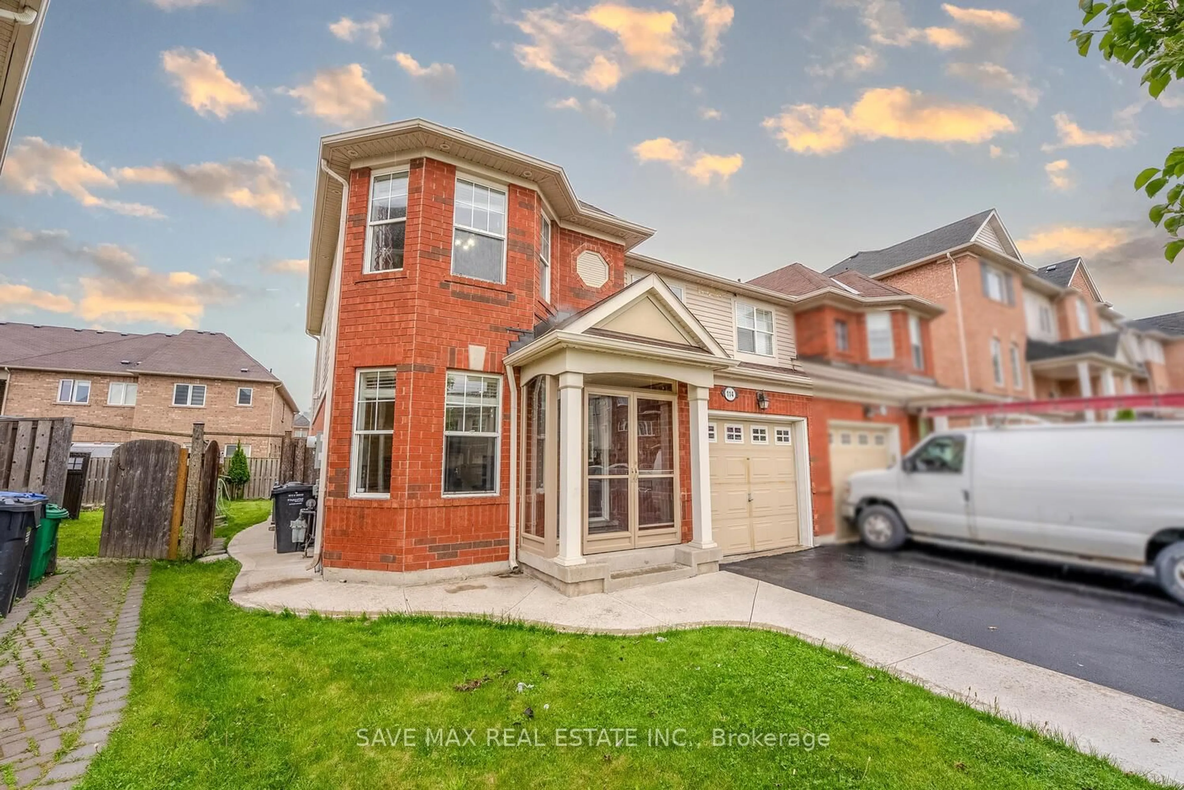 Home with brick exterior material, street for 114 Decker Hollow Circ, Brampton Ontario L6X 0L5