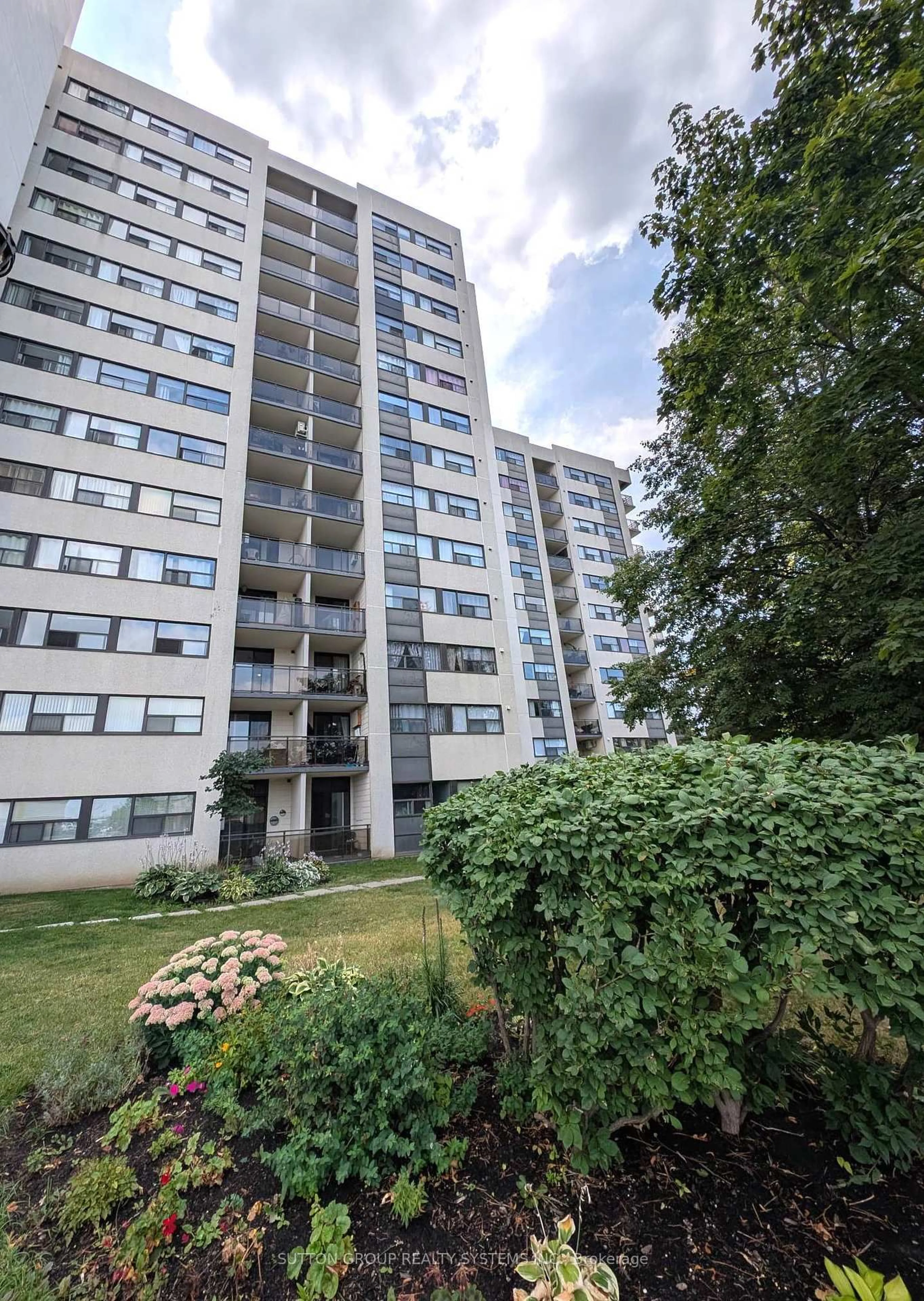 Unknown for 2900 Battleford Rd #309, Mississauga Ontario L5N 2V9