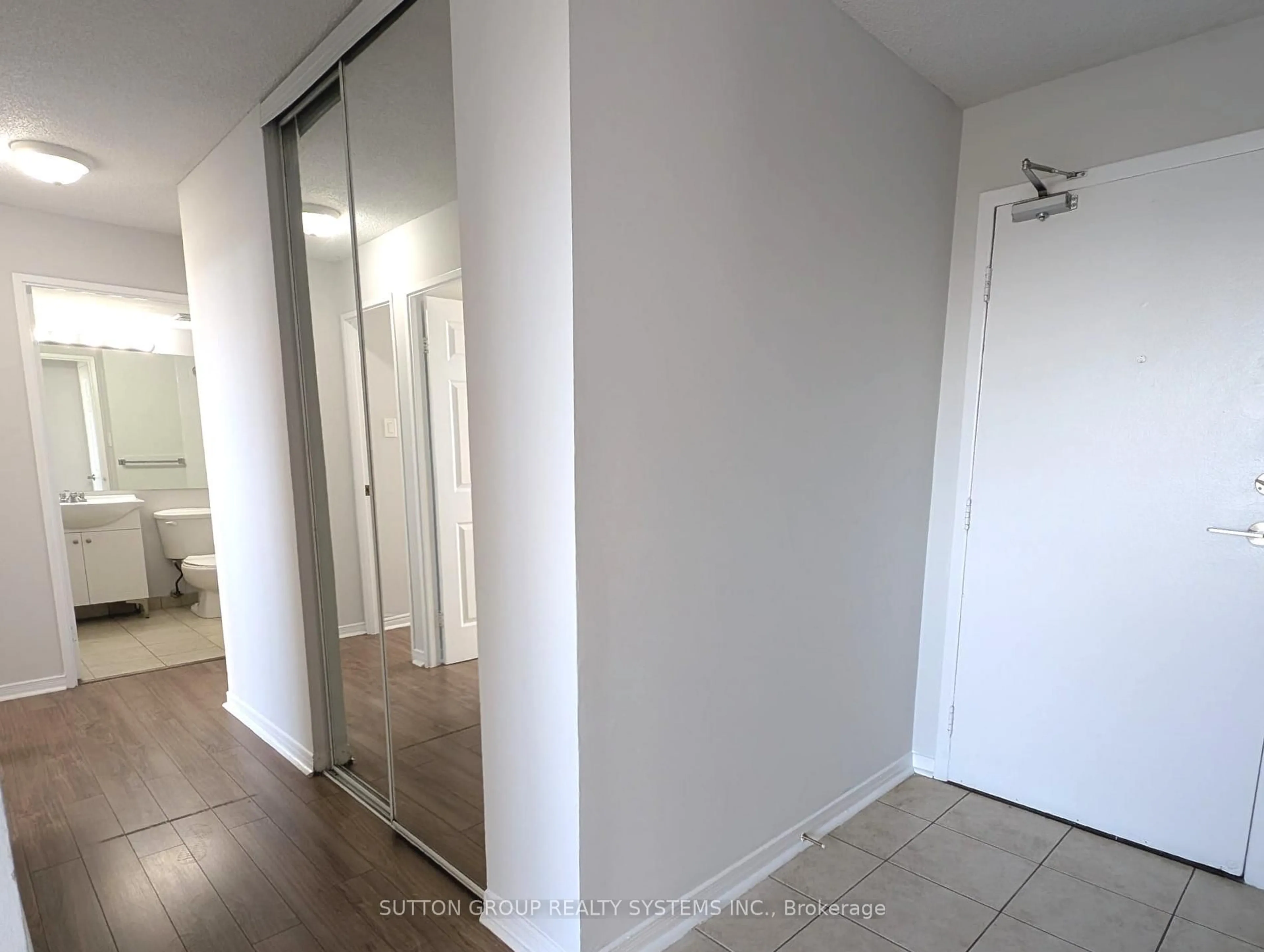 Unknown for 2900 Battleford Rd #309, Mississauga Ontario L5N 2V9