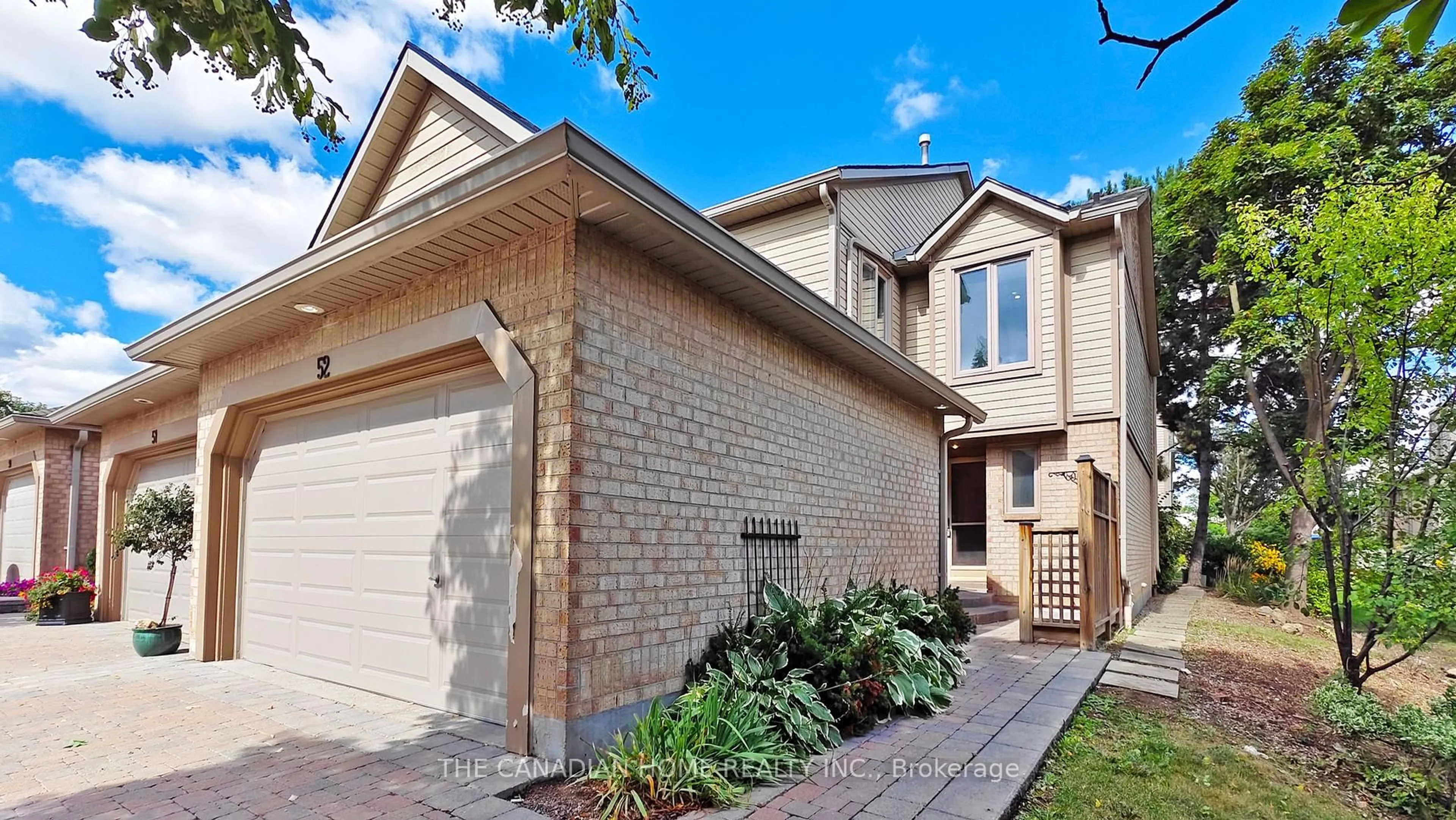 Home with brick exterior material, street for 1725 The Chse #52, Mississauga Ontario L5M 4N3