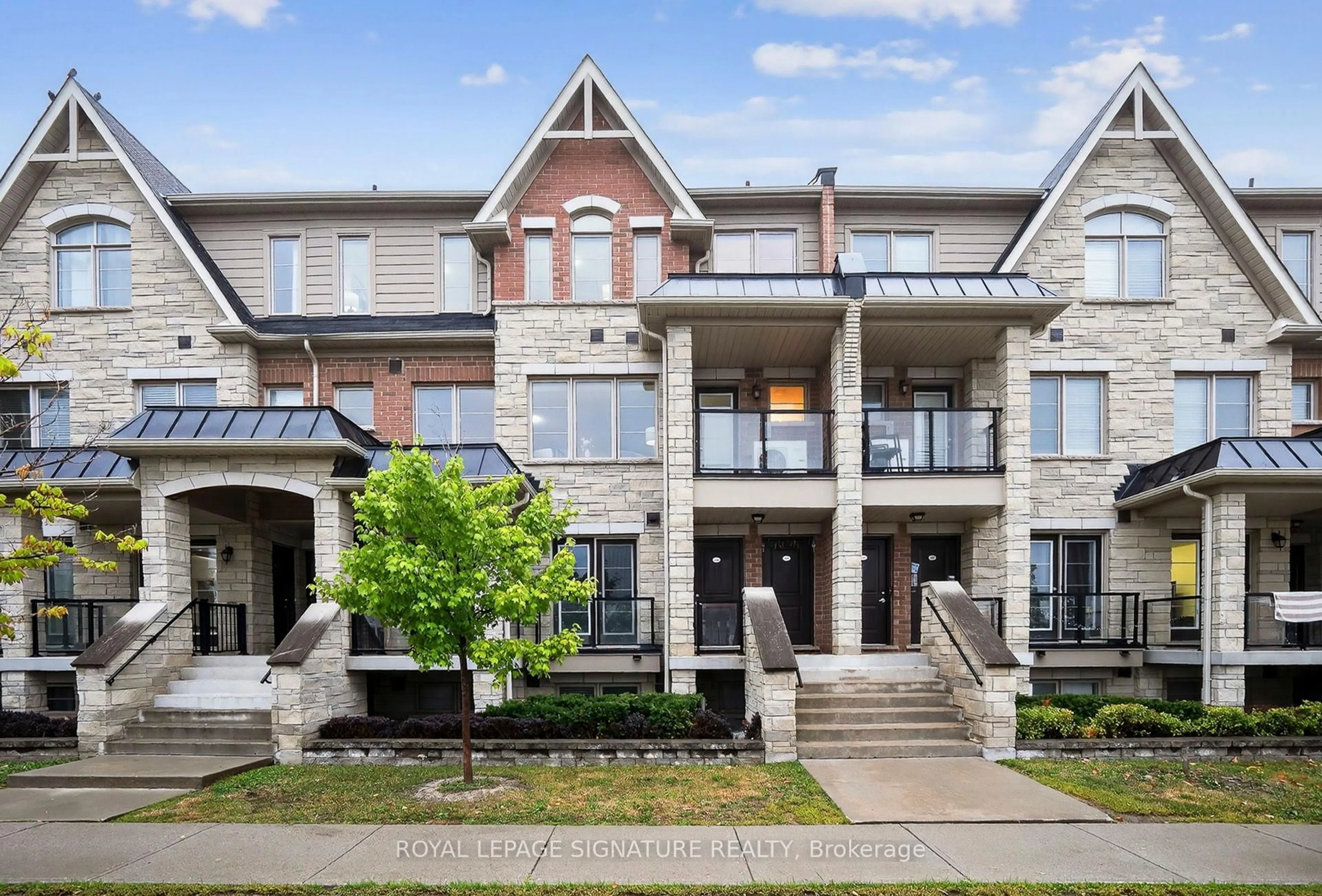 Home with brick exterior material, unknown for 200 Veterans Dr #110, Brampton Ontario L7A 4S6