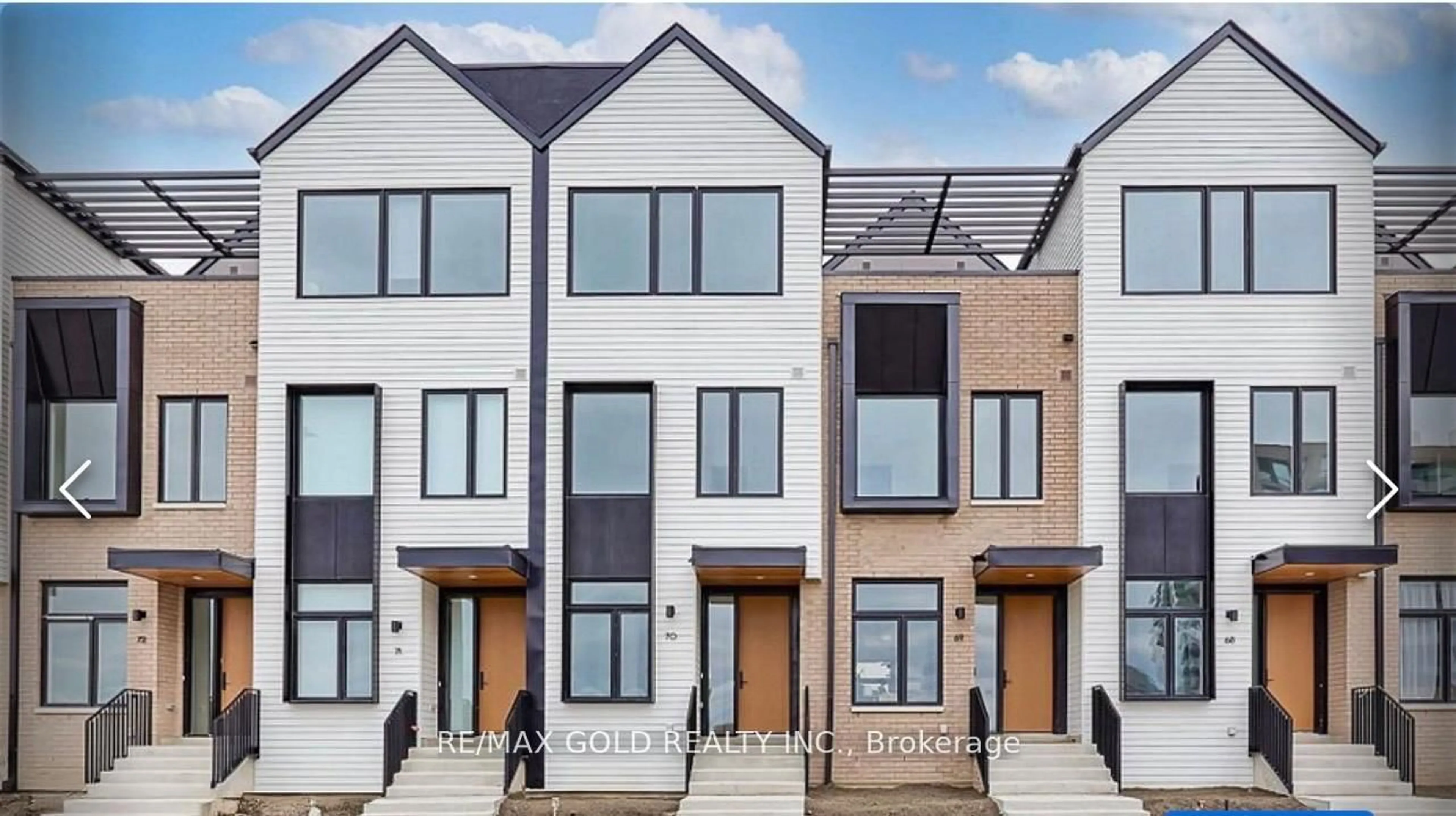 Home with vinyl exterior material, street for 80 Coveside Dr #71, Mississauga Ontario L5H 0B2