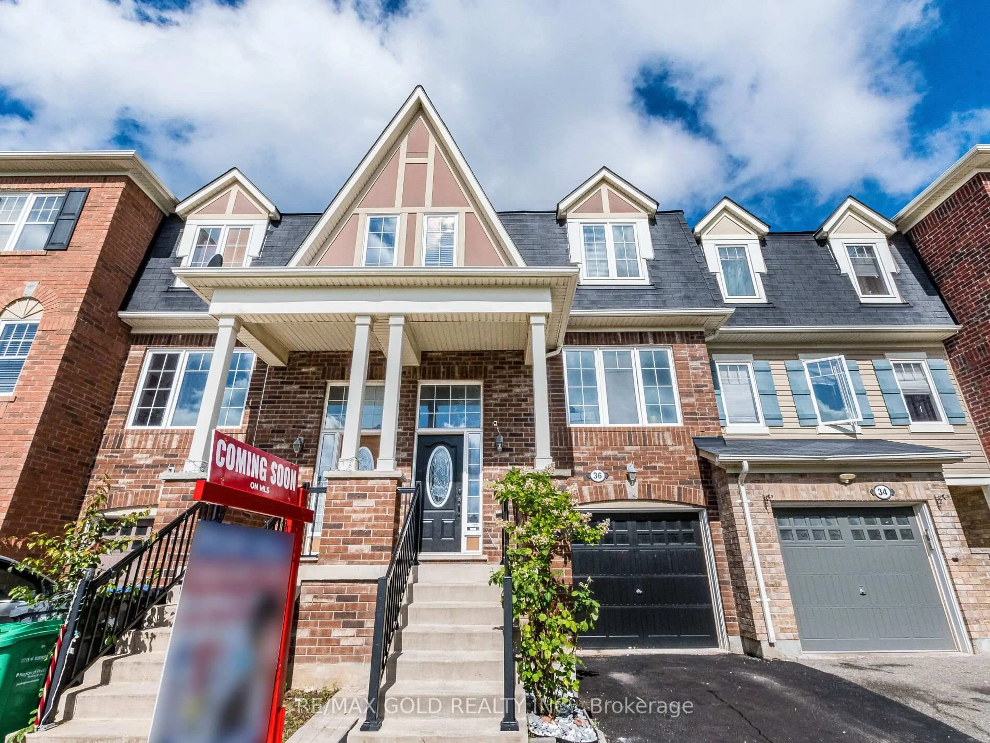 Home with brick exterior material, street for 36 Lathbury St, Brampton Ontario L7A 0R5