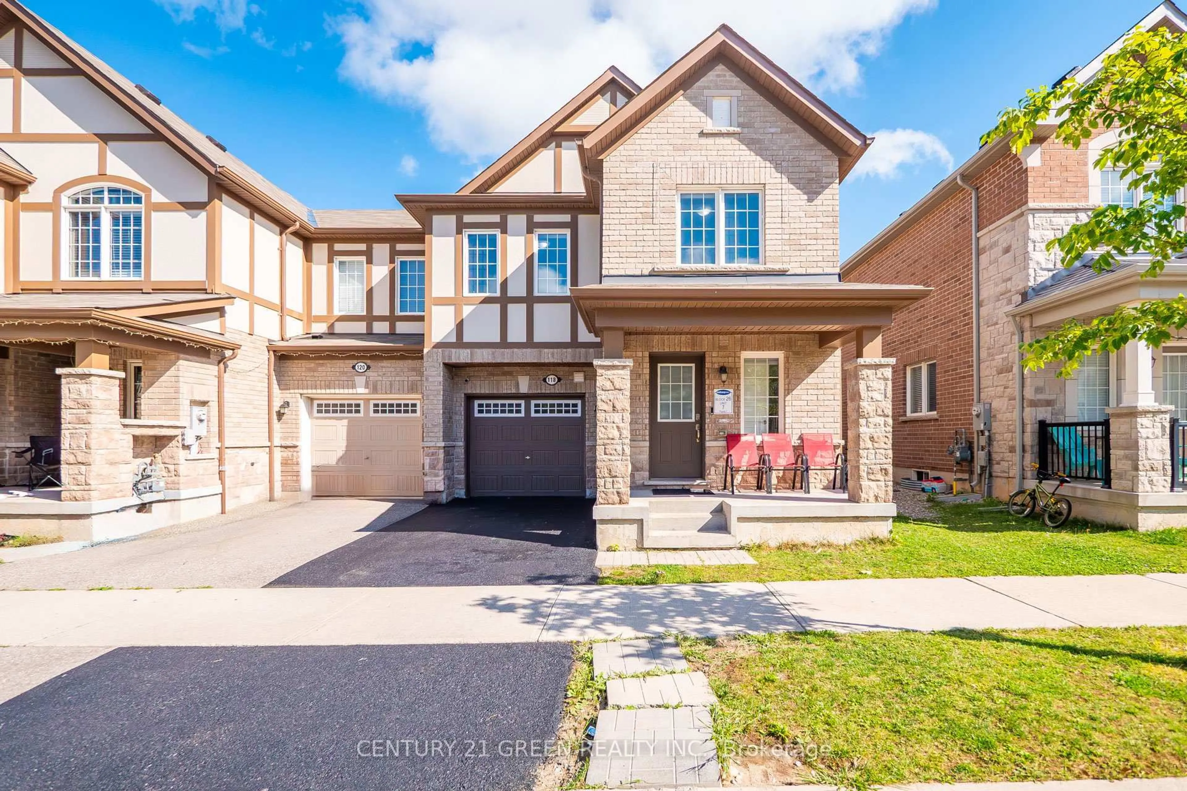 Home with brick exterior material, street for 118 Bond Head Crt, Milton Ontario L9E 1G5