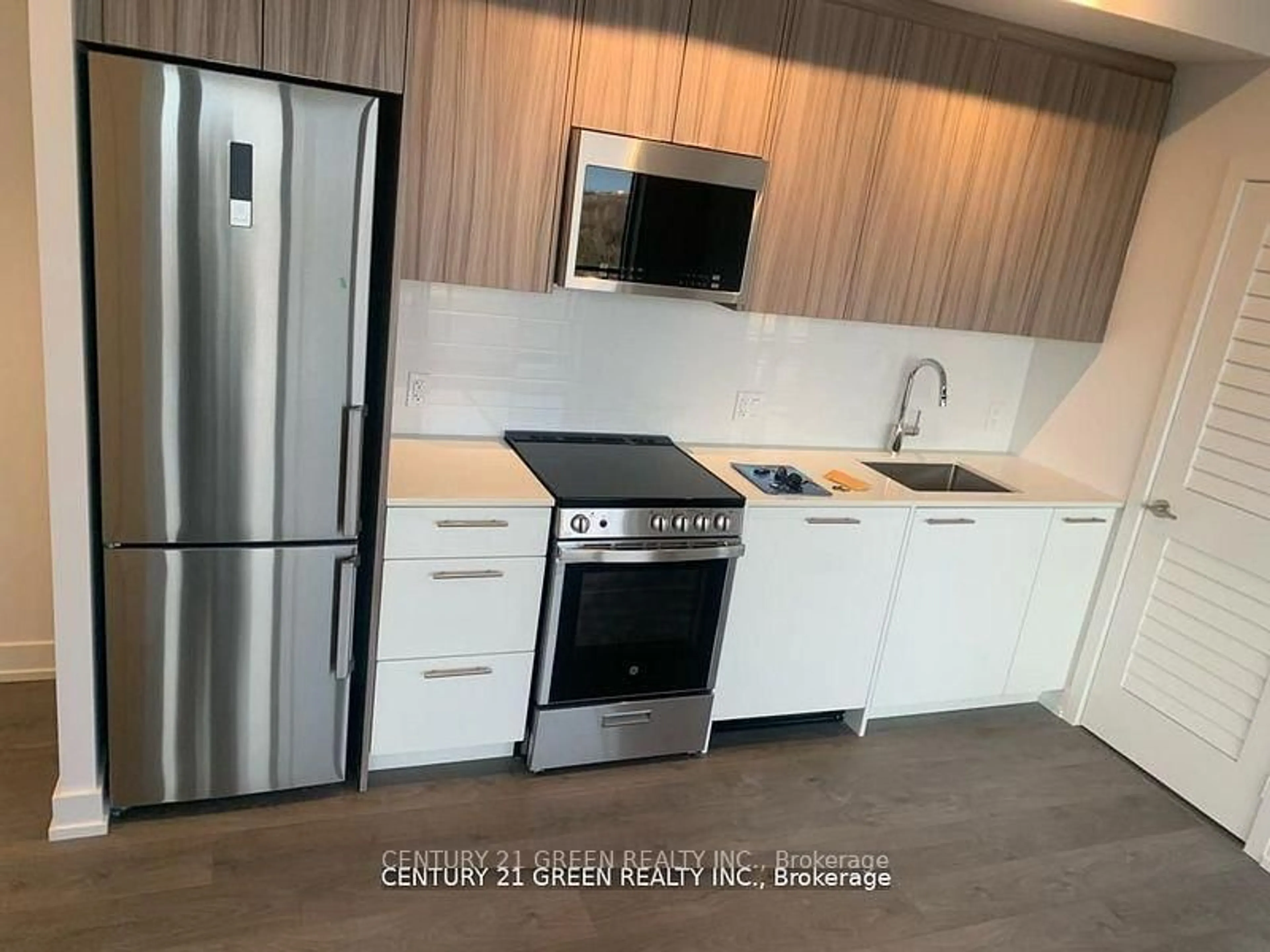 Standard kitchen, wood/laminate floor for 225 Veterans Dr #1104, Brampton Ontario L7A 0B6