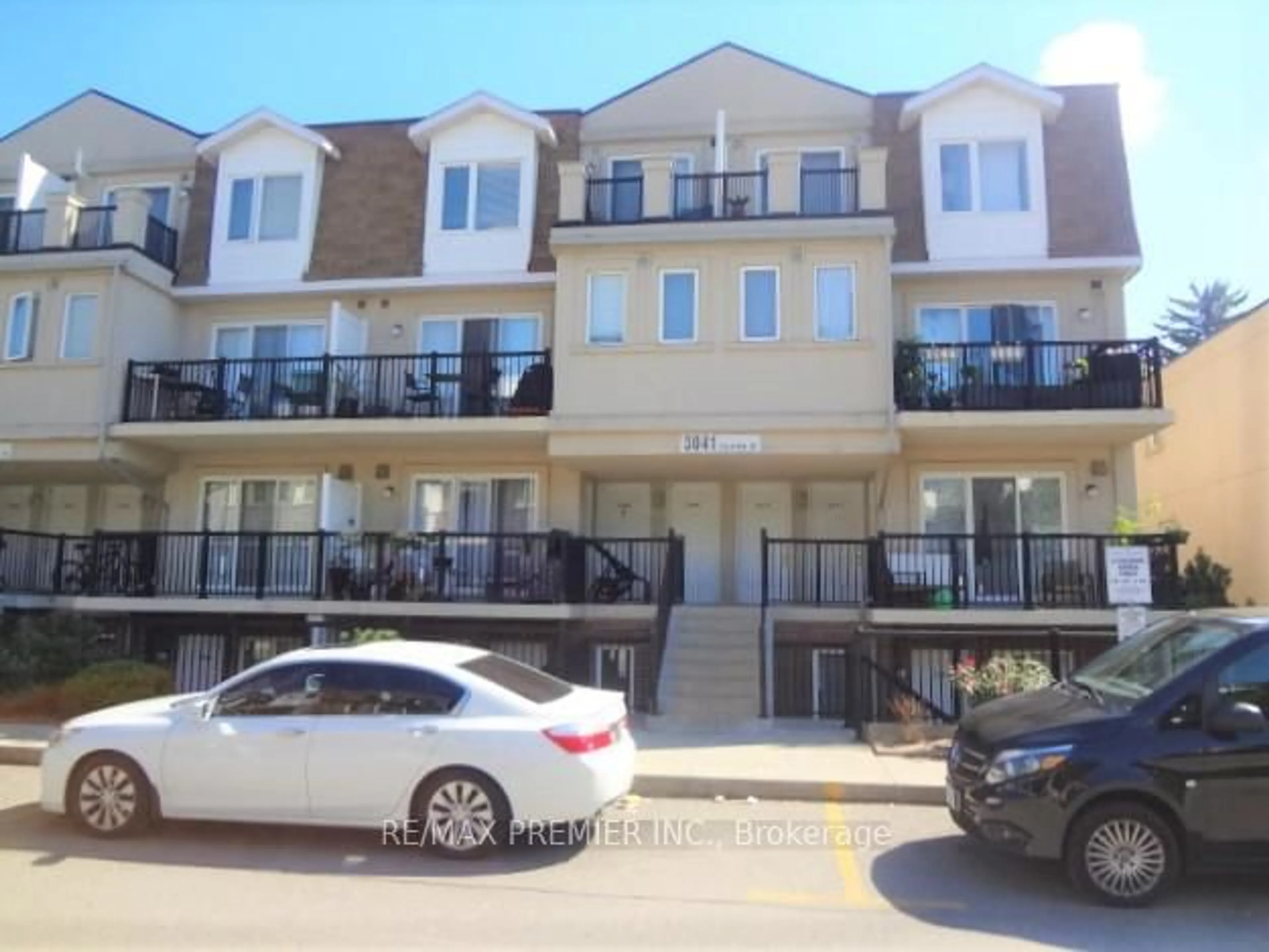 Unknown for 3041 Finch Ave #2067, Toronto Ontario M9M 0A4