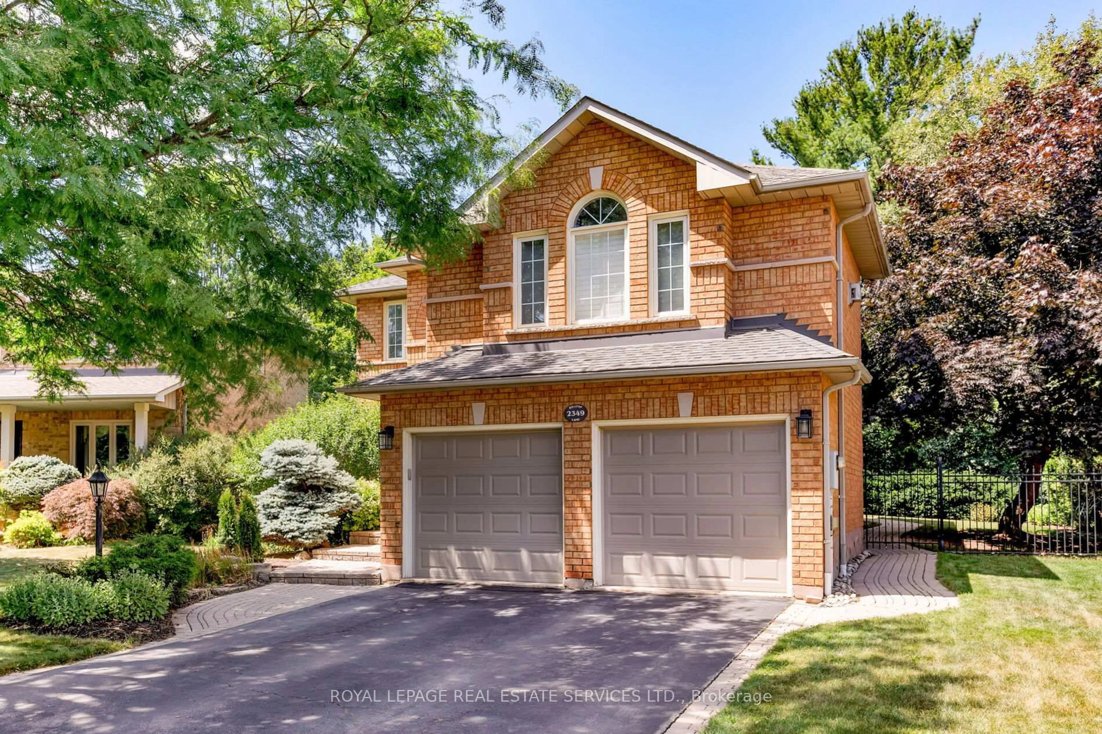 Home with brick exterior material, street for 2349 Hilltop Lane, Oakville Ontario L6M 3M9