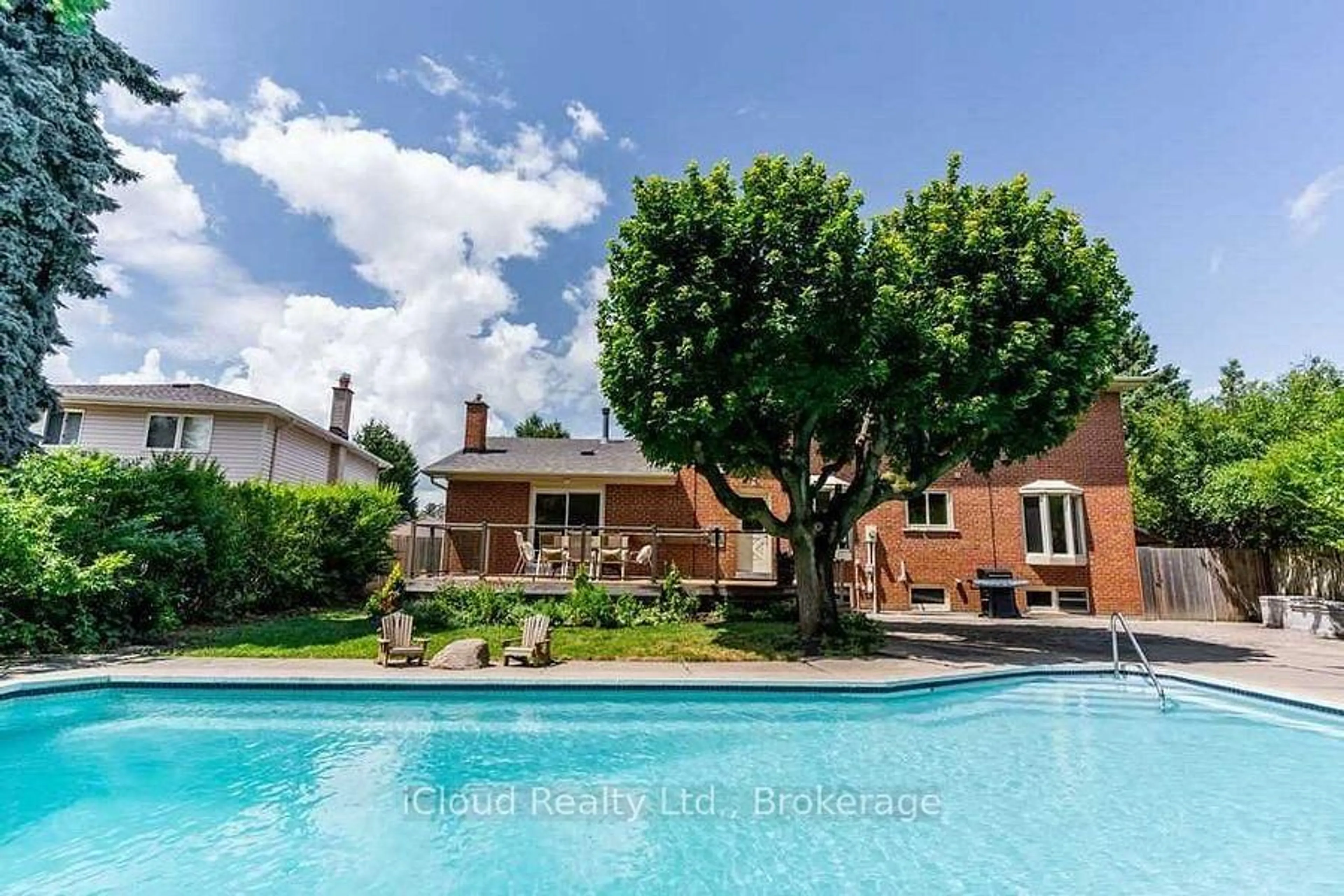 Pool for 42 Hillside Dr, Brampton Ontario L6S 1A3