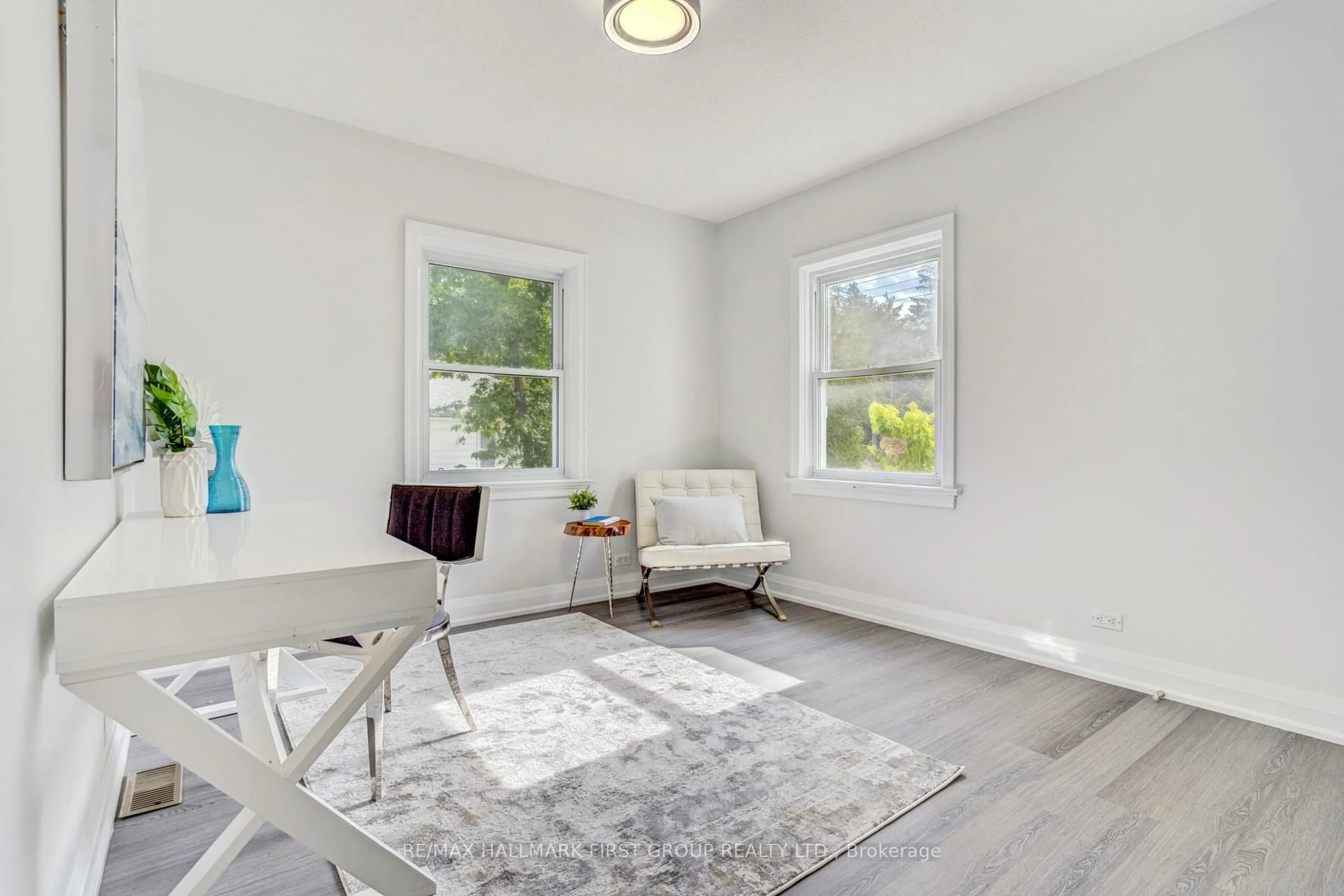 A pic of a room for 1395 Hurontario St, Mississauga Ontario L5G 3H5