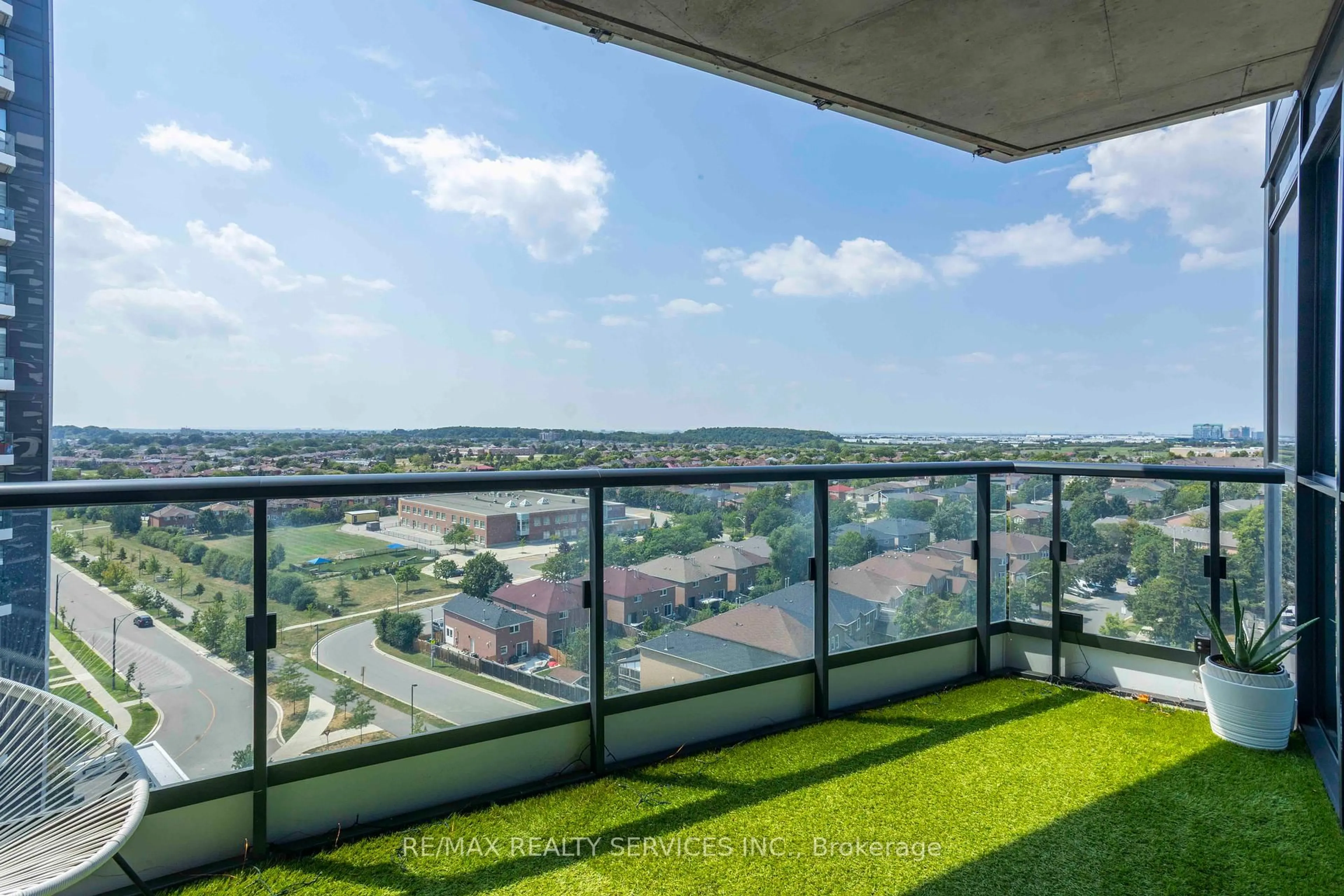 Balcony in the apartment, city buildings view from balcony for 35 Watergarden Dr #918, Mississauga Ontario L5R 0G8