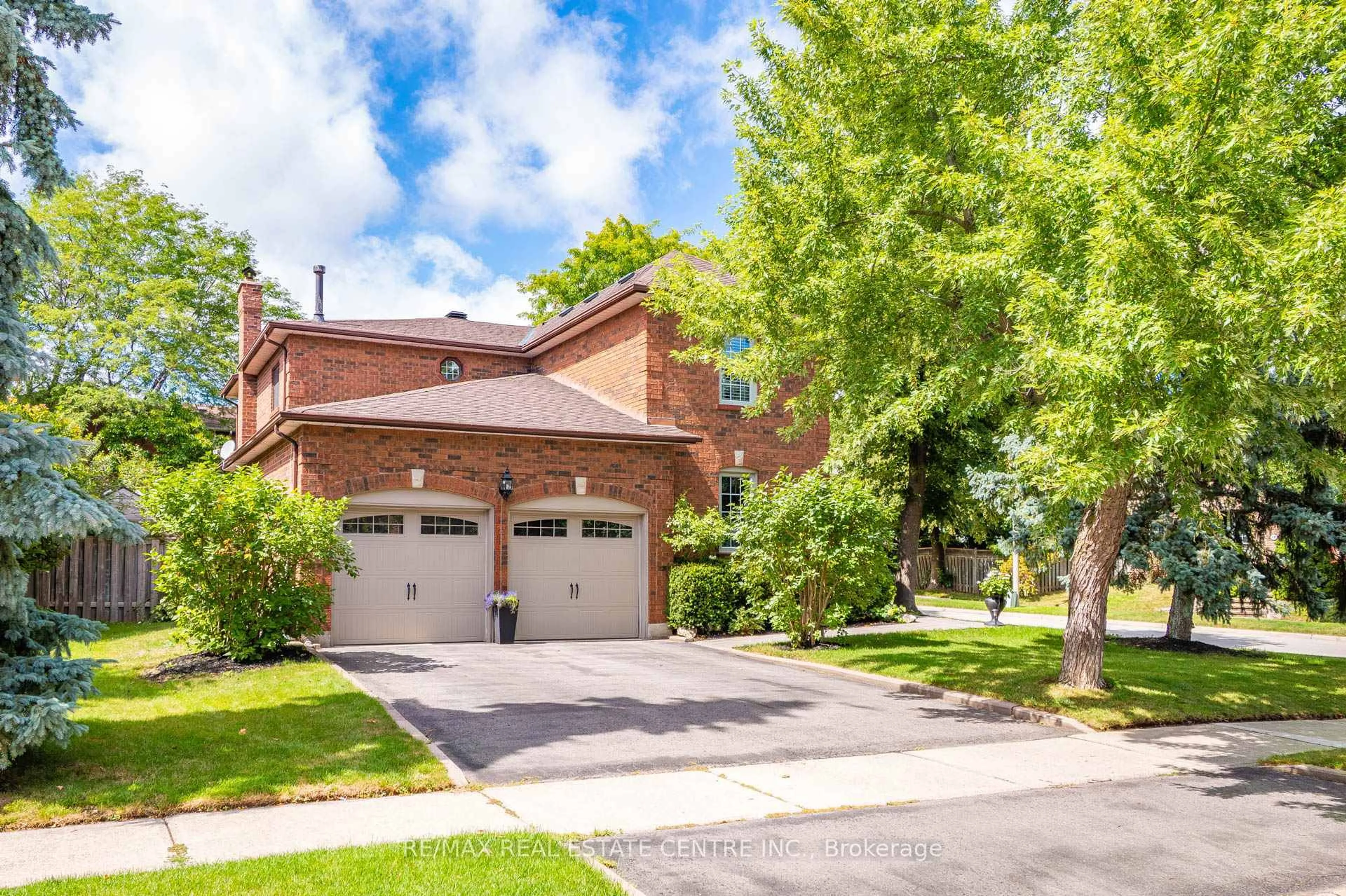 Home with brick exterior material, street for 1436 Sprucewood Terr, Oakville Ontario L6M 2P9