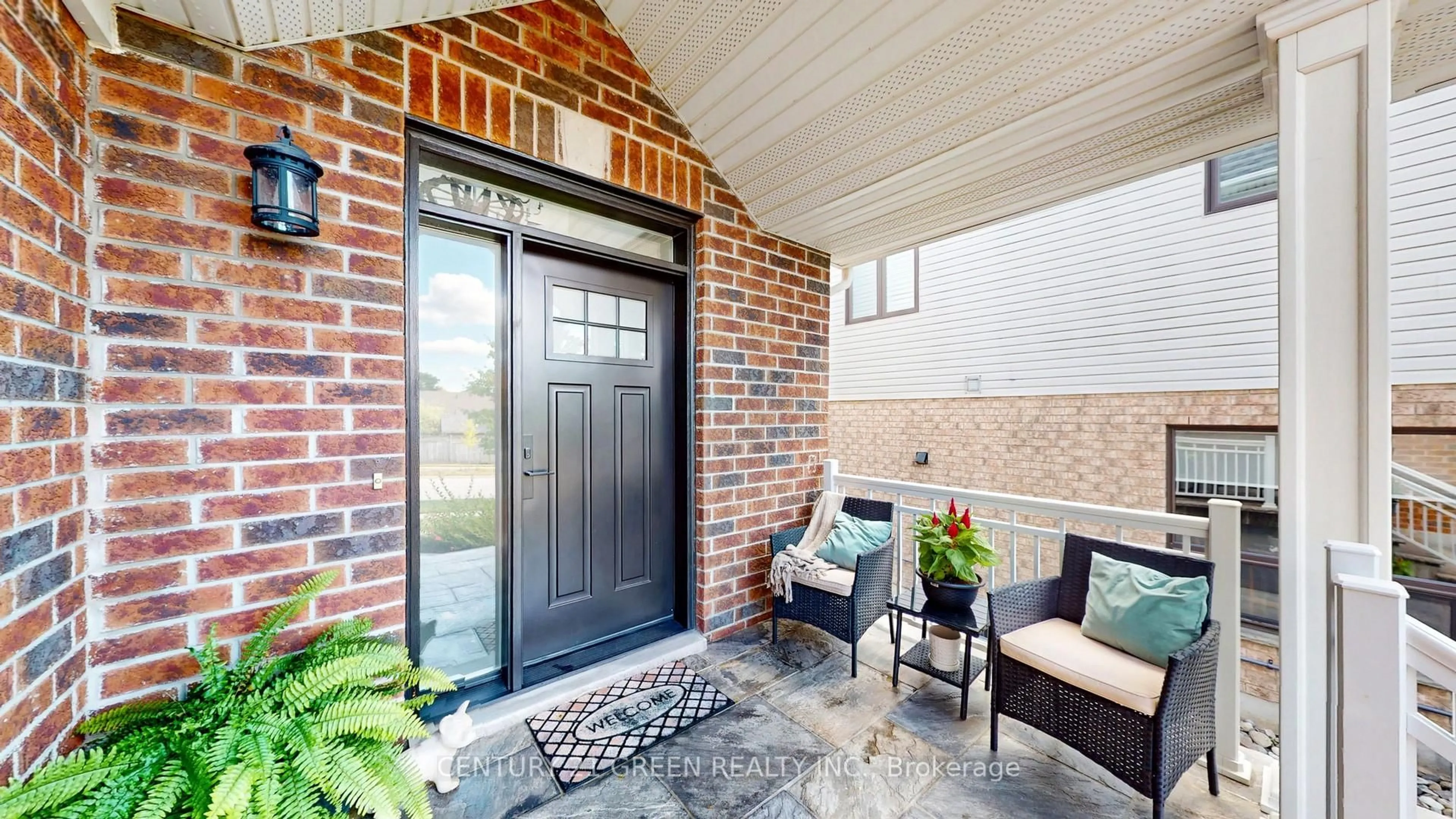 Indoor entryway for 53 Abbey Rd, Orangeville Ontario L9W 5E3
