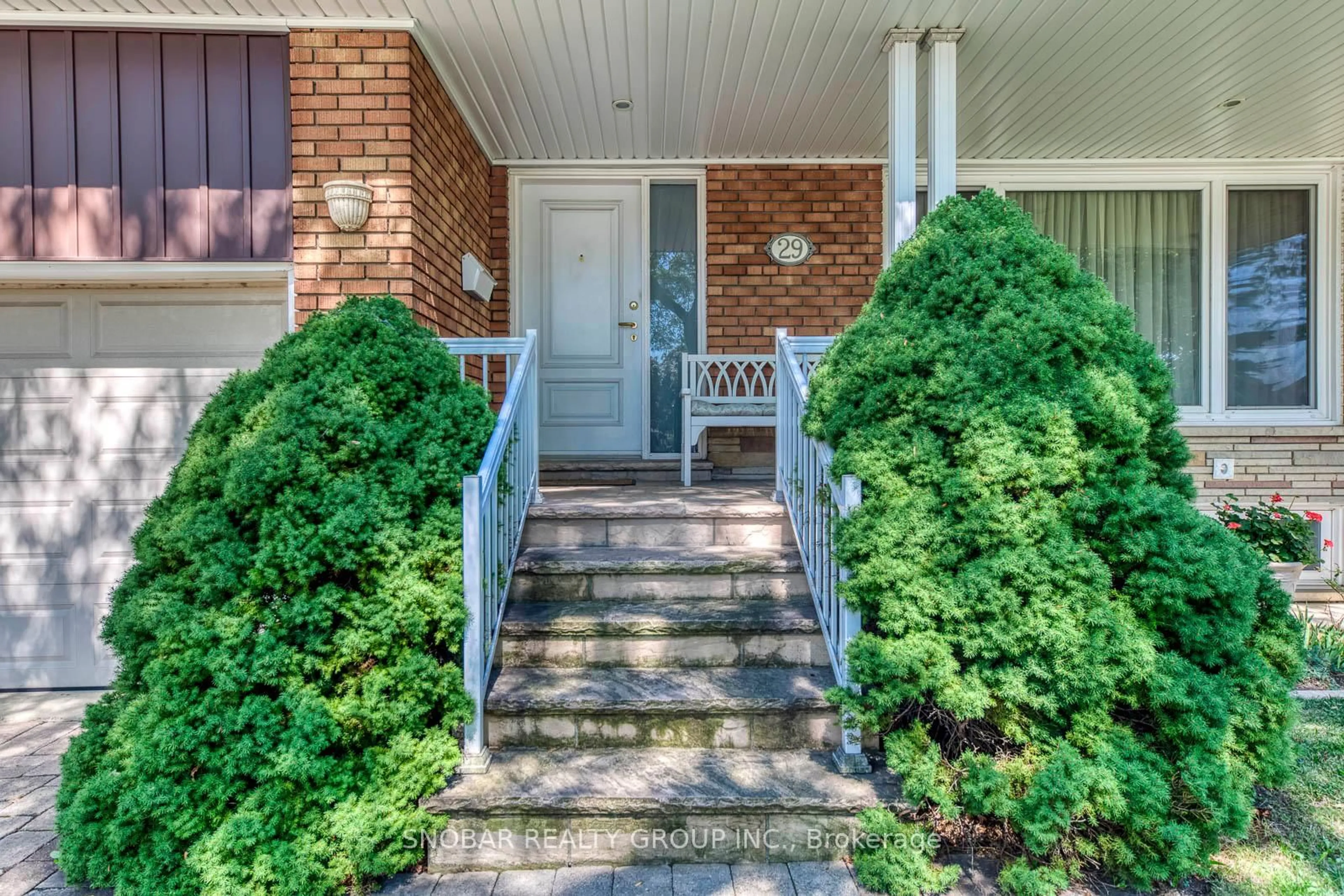 Indoor entryway for 29 Woodpark Rd, Toronto Ontario M9P 1L9
