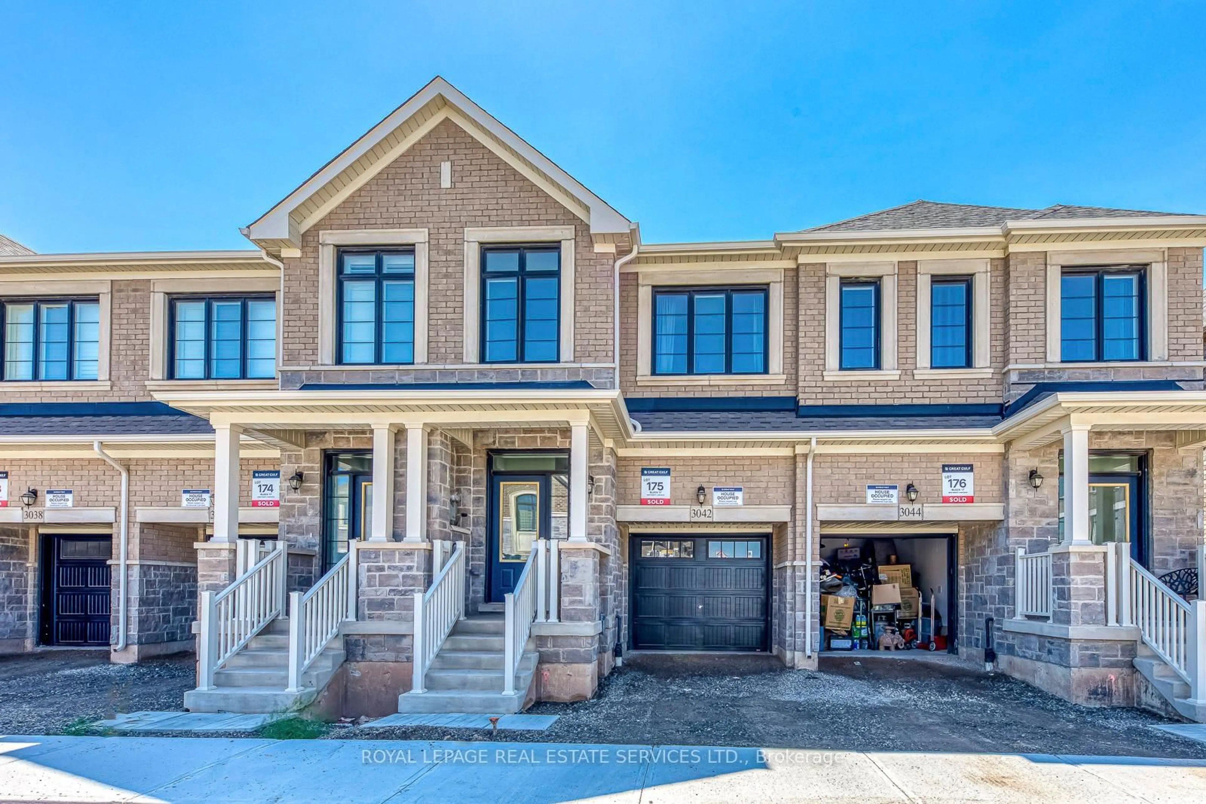 Home with brick exterior material, street for 3042 Robert Lam Robert Lamb Blvd, Oakville Ontario L6H 8B7
