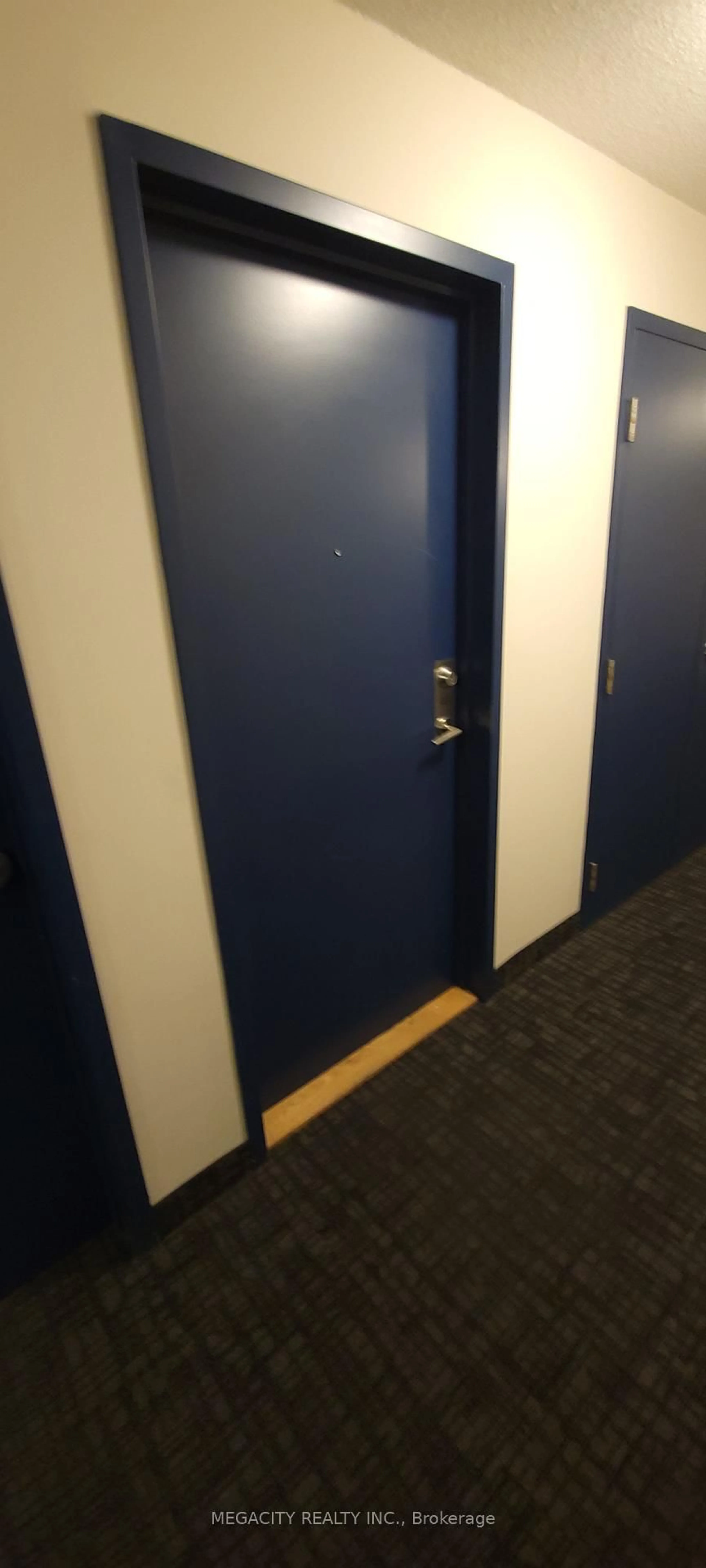 A pic of a room for 2464 Weston Rd #401, Toronto Ontario M9N 0A2