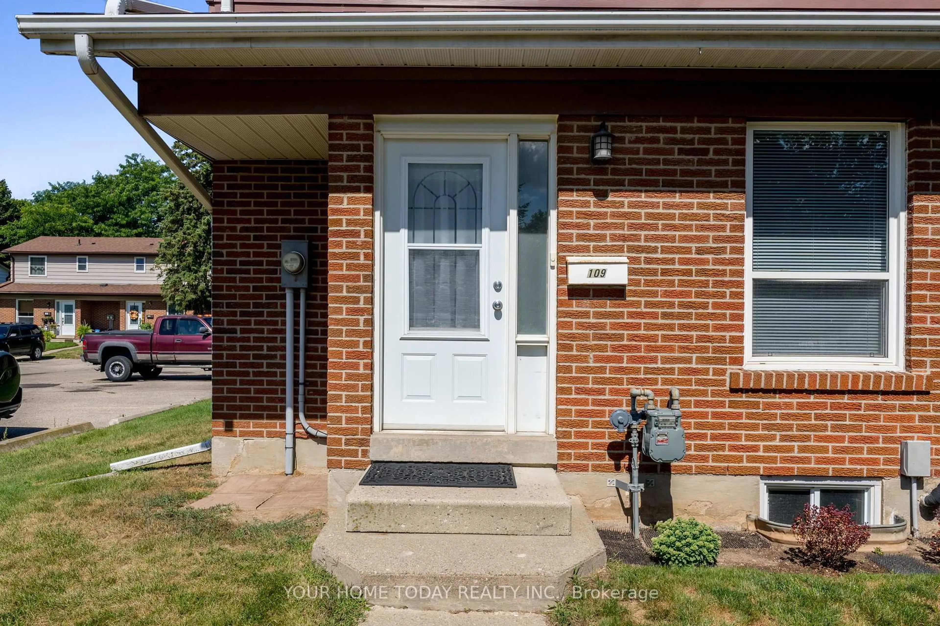 Home with brick exterior material, street for 109 Kingham Rd, Halton Hills Ontario L7J 1S3