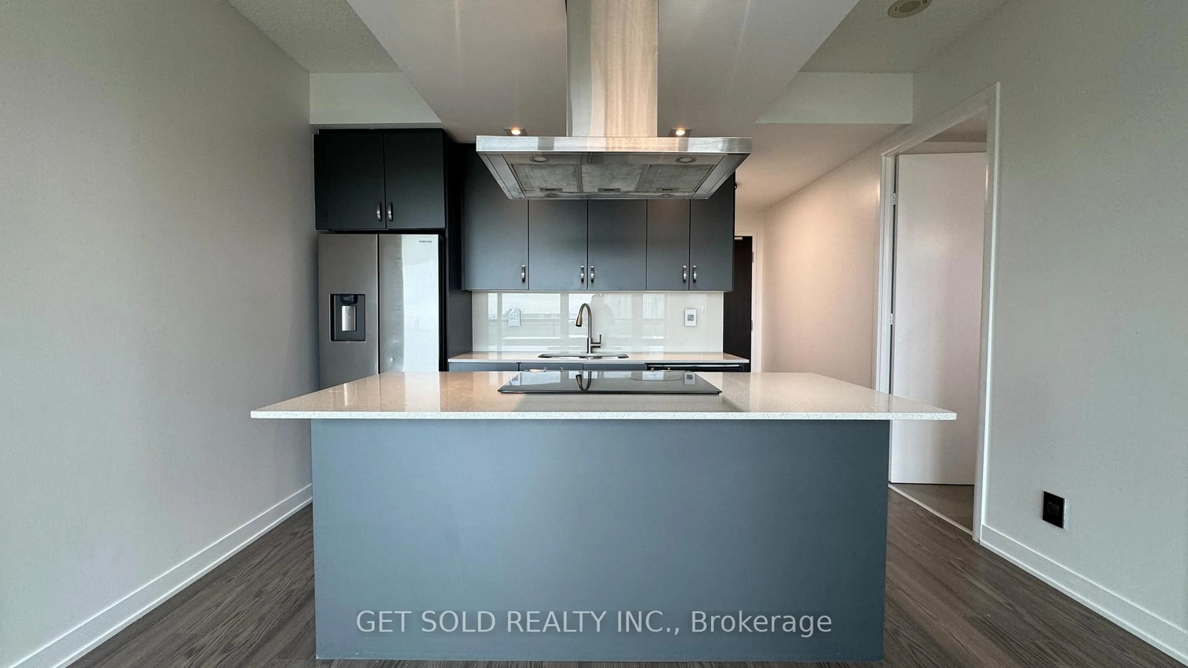 Open concept kitchen, unknown for 165 Legion Rd #730, Toronto Ontario M8Y 0B3