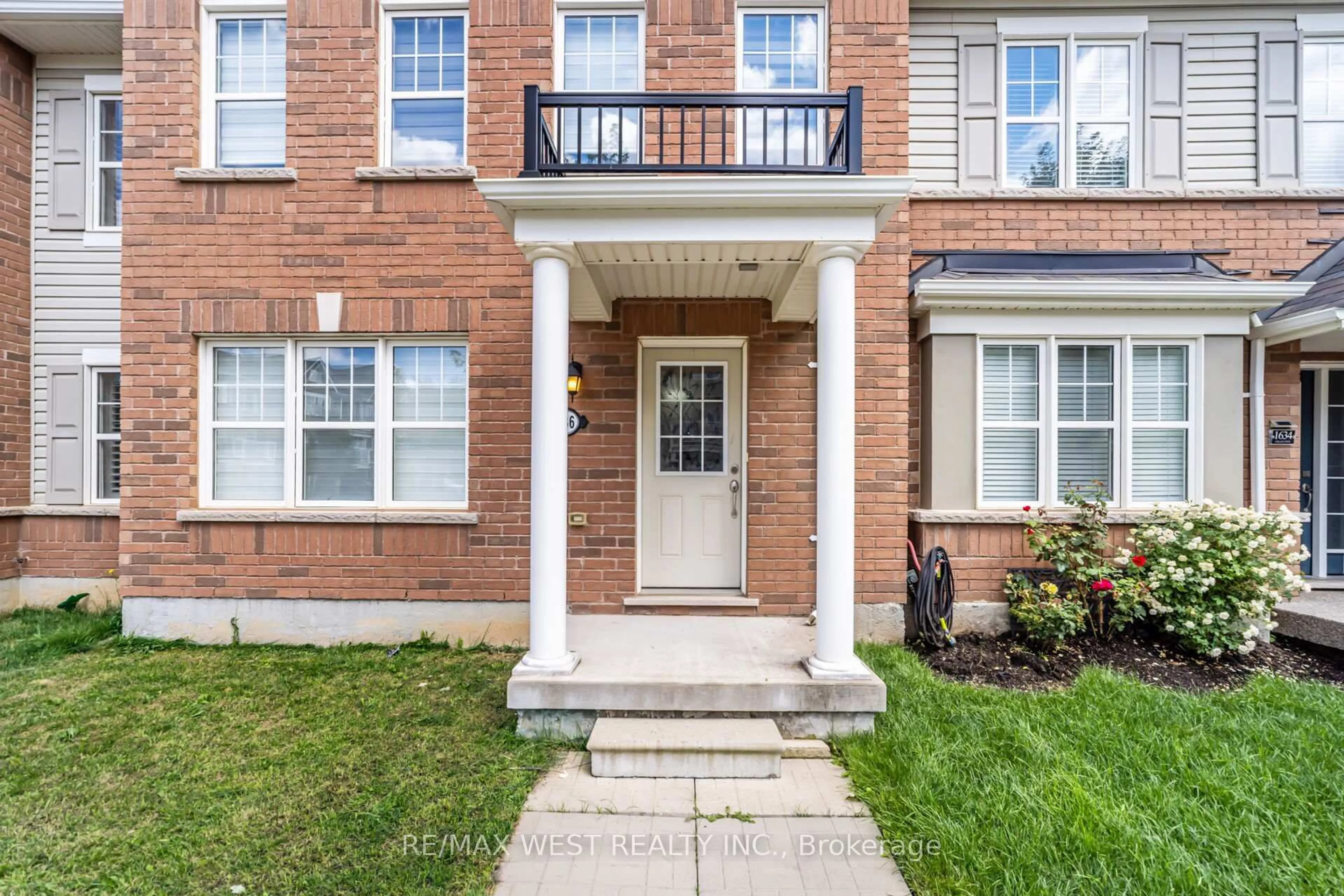 Home with brick exterior material, street for 1636 LEBLANC Crt, Milton Ontario L9E 0A4