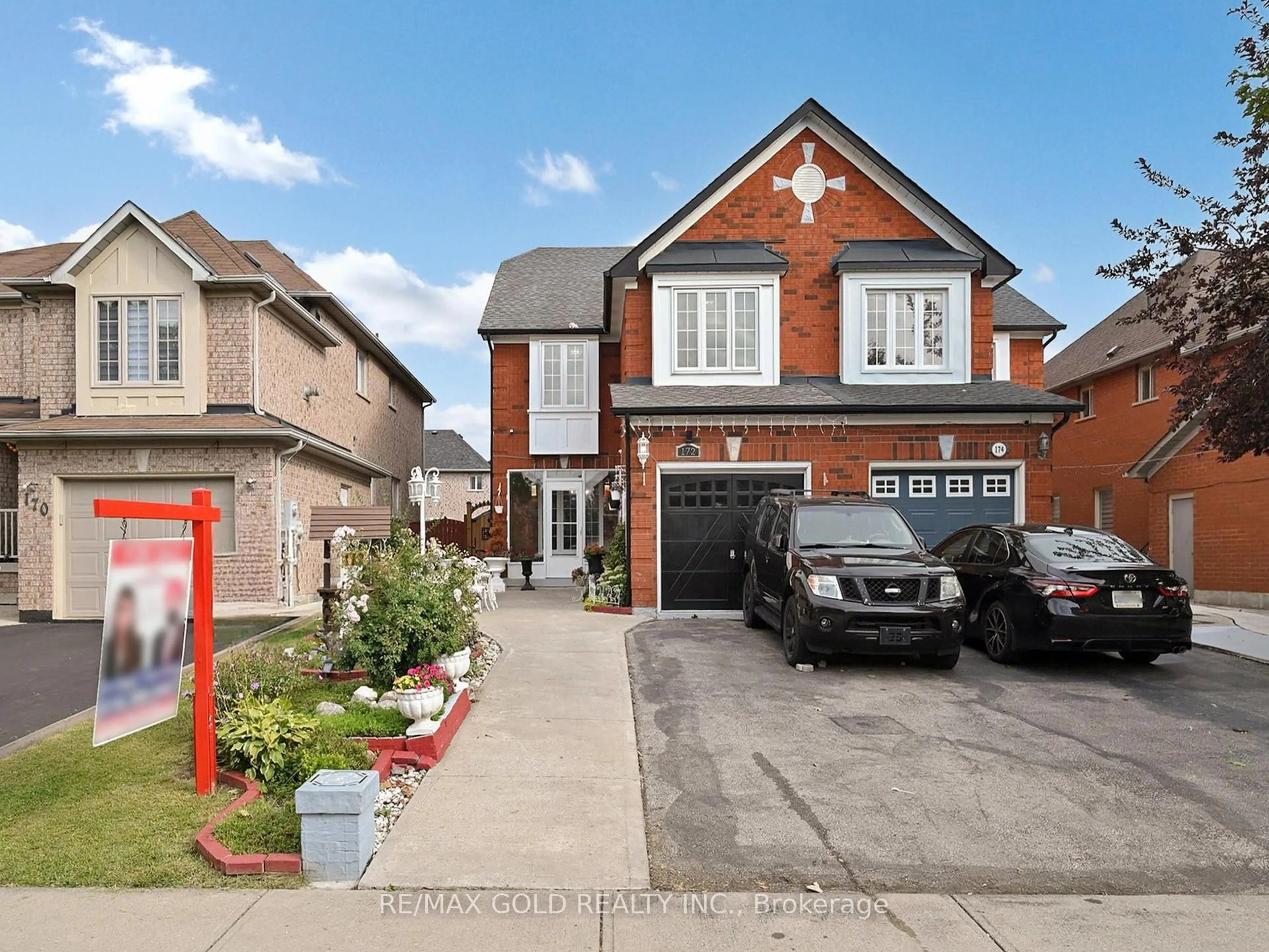 Home with brick exterior material, street for 172 Desert Sand Dr, Brampton Ontario L6R 1P8