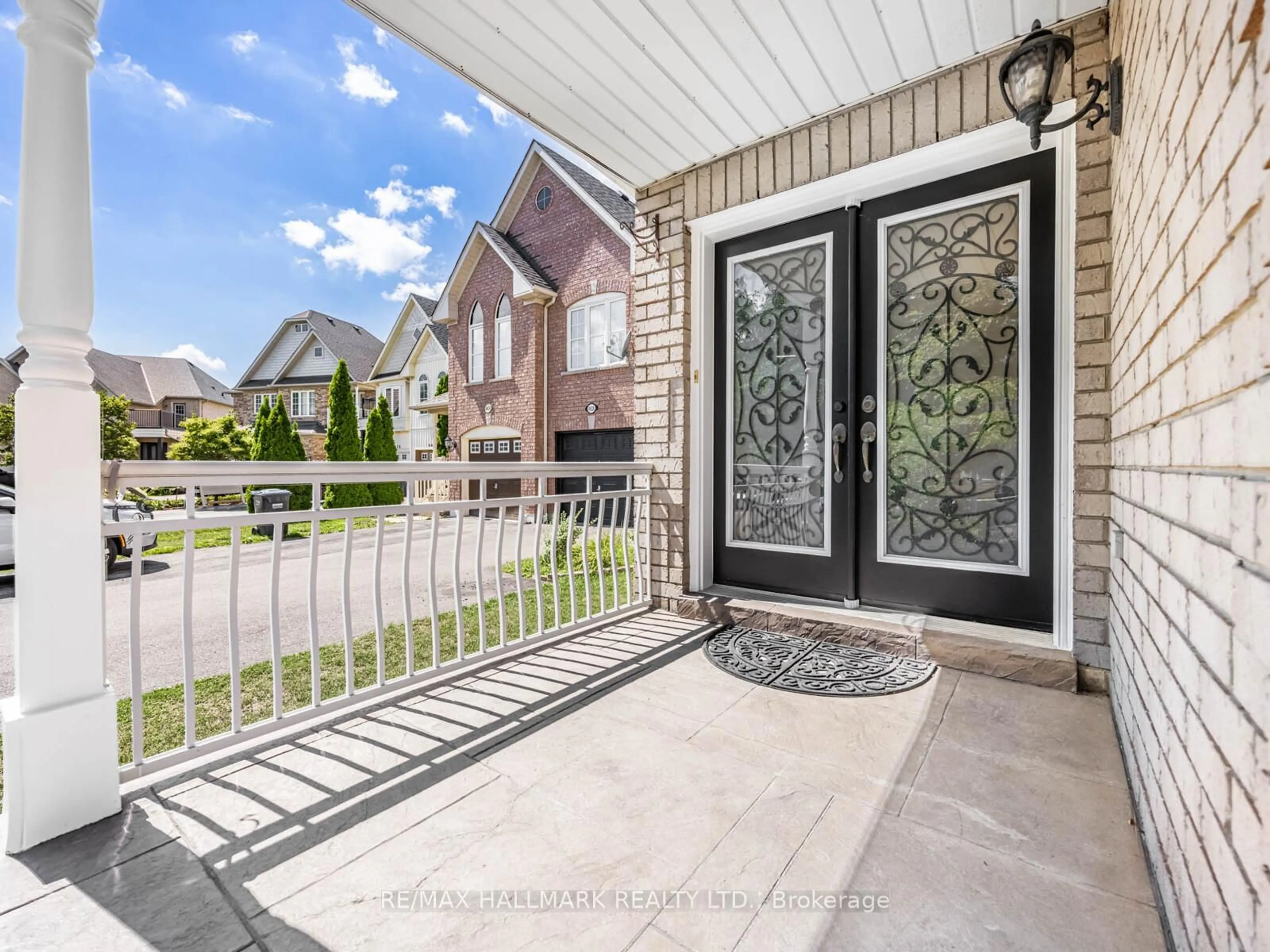 Unknown for 6630 Blackheath Rdge, Mississauga Ontario L5W 1Z7
