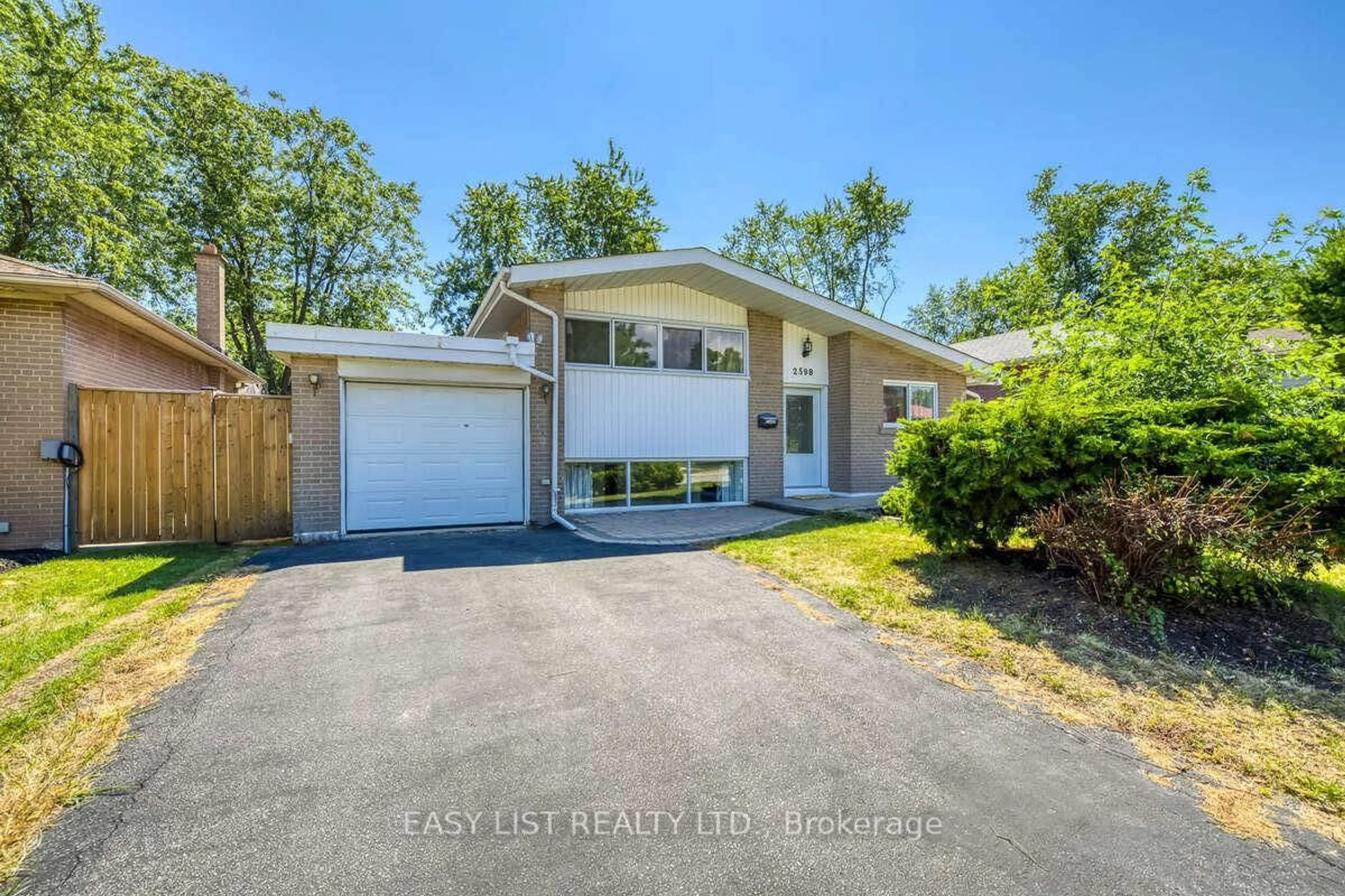 Unknown for 2598 Chalkwell Clse, Mississauga Ontario L5J 2B9