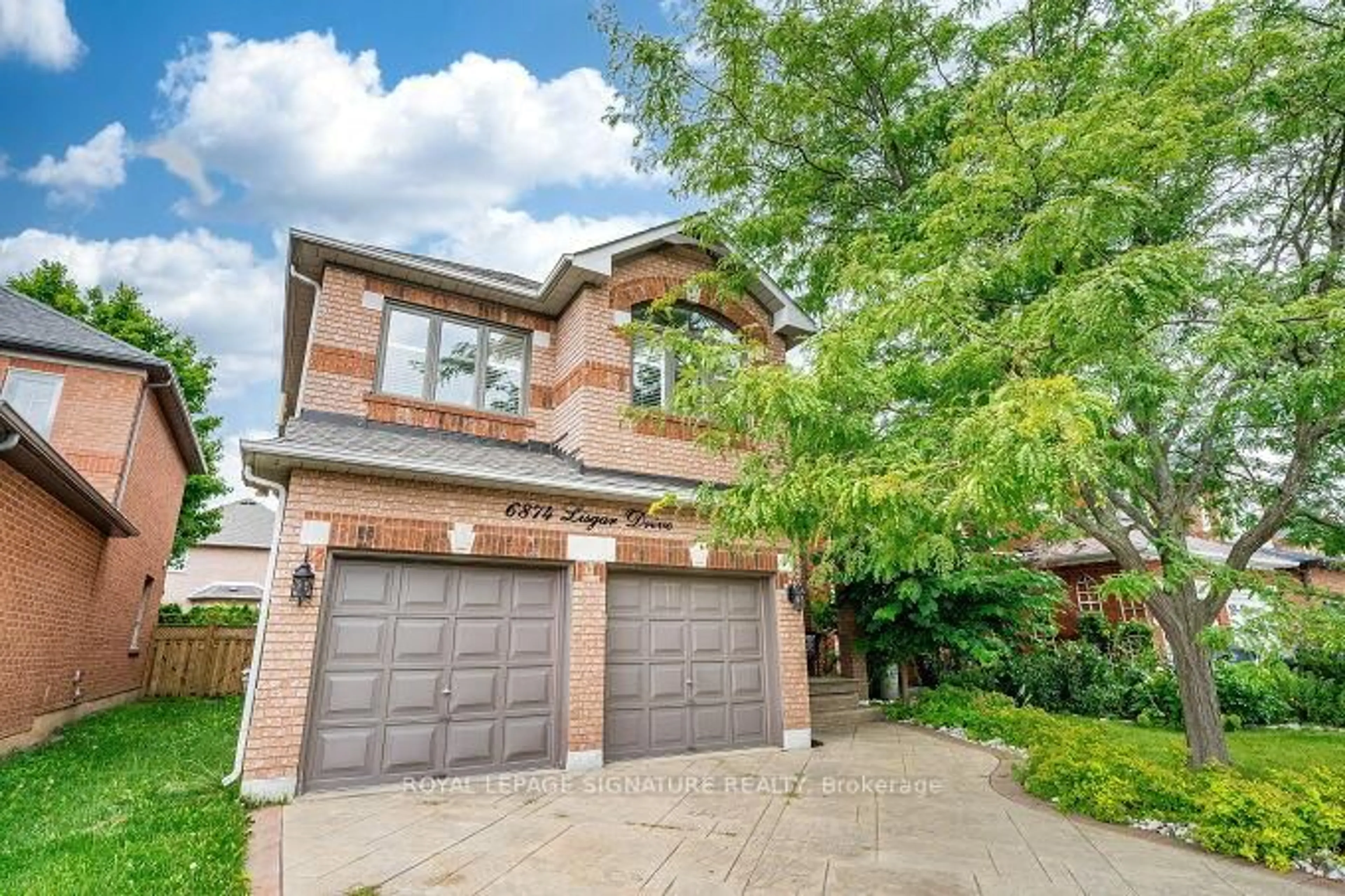 Home with brick exterior material, street for 6874 Lisgar Dr, Mississauga Ontario L5N 6V1