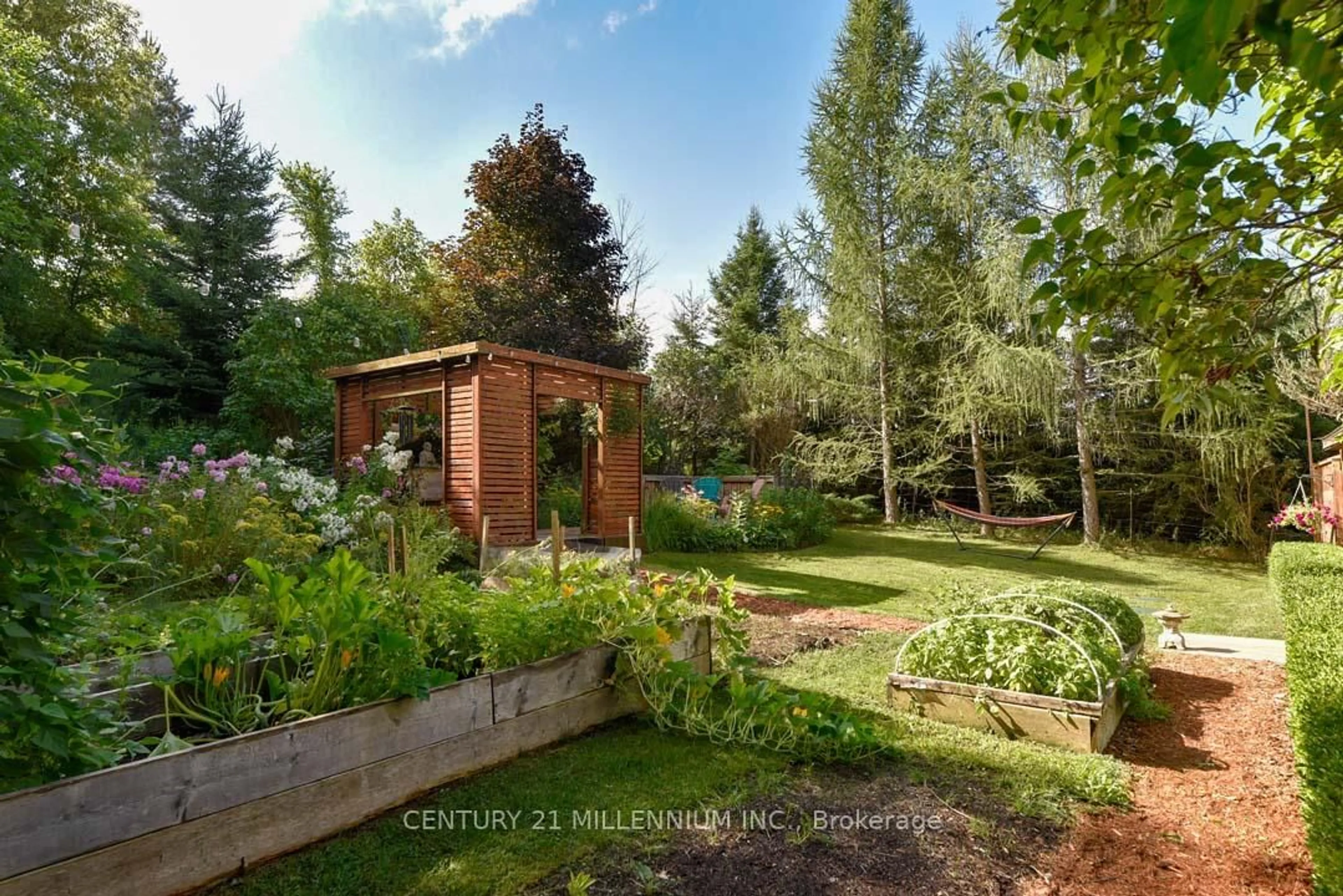 Shed for 707 Charleston Sdrd, Caledon Ontario L7K 0S1