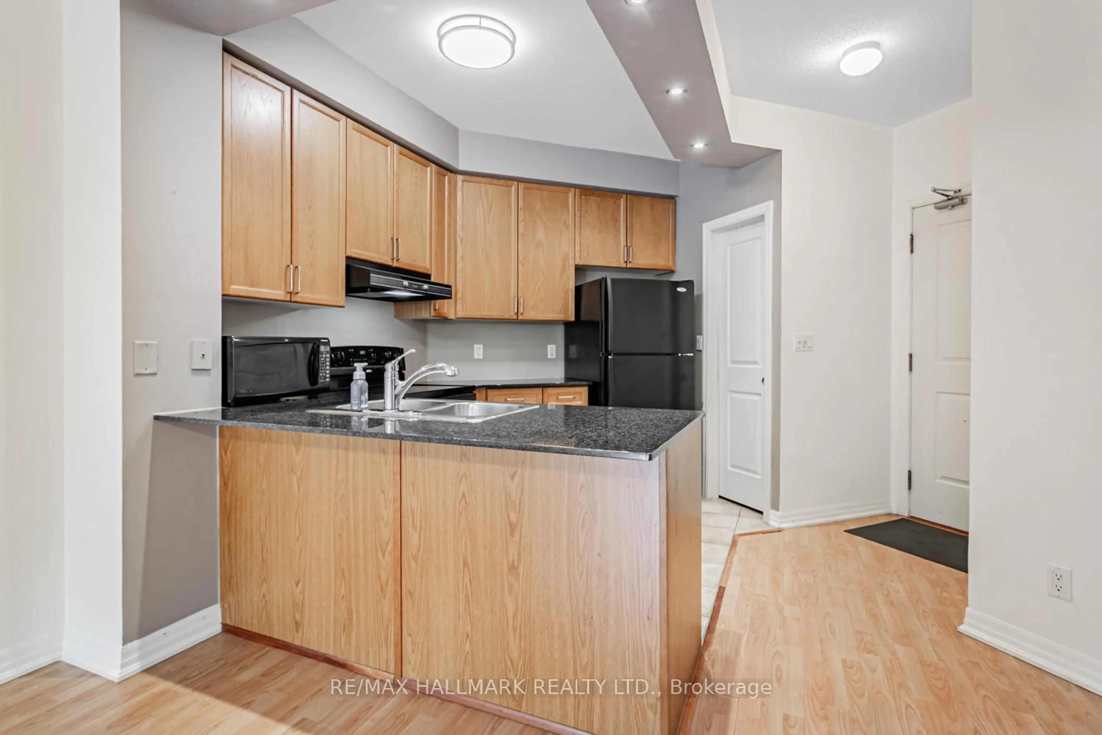 Standard kitchen, unknown for 245 Dalesford Rd #115, Toronto Ontario M8Y 4H7