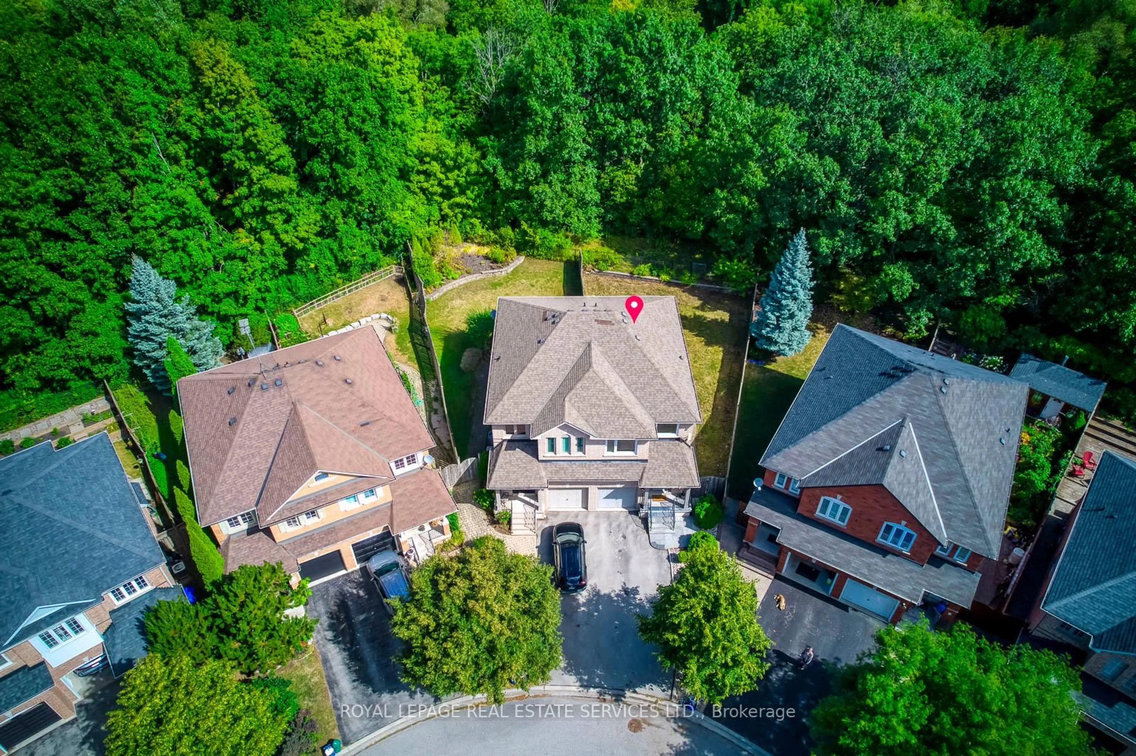 A pic from outside/outdoor area/front of a property/back of a property/a pic from drone, unknown for 5151 Falconcrest Dr, Burlington Ontario L7L 6K4