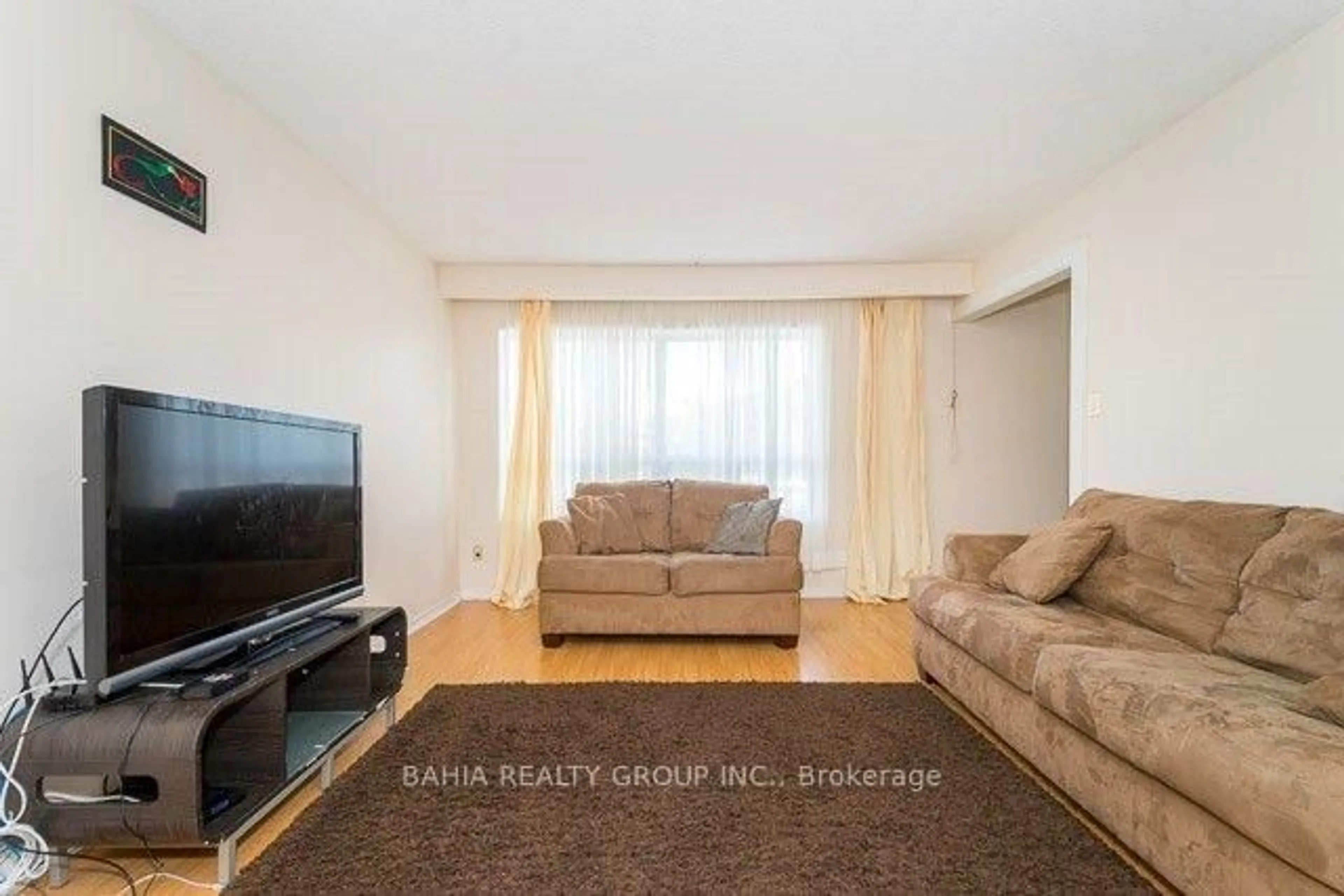 Living room with furniture, unknown for 14 Newlyn Cres, Brampton Ontario L6V 3A7