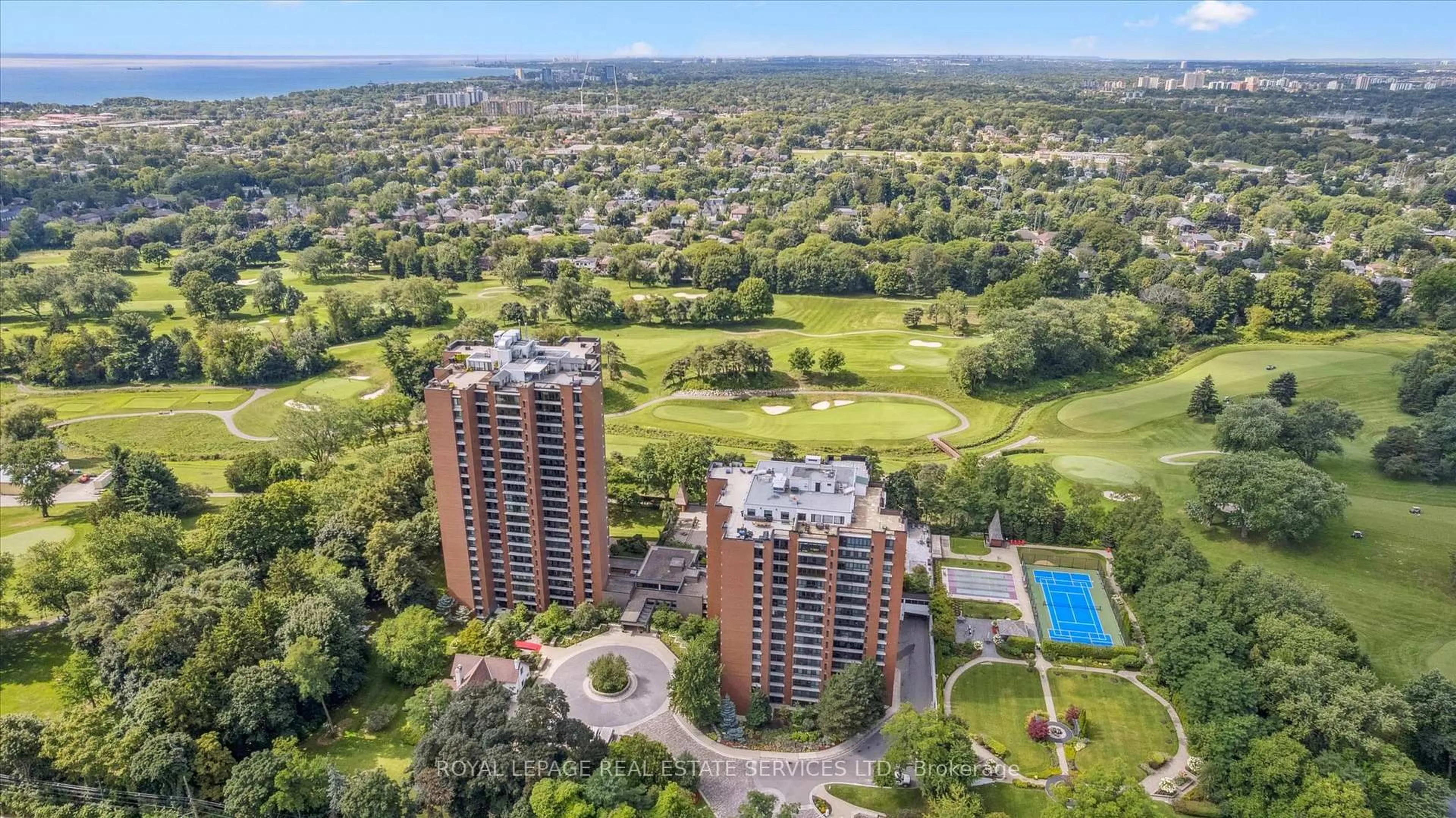 A pic from outside/outdoor area/front of a property/back of a property/a pic from drone, city buildings view from balcony for 1400 Dixie Rd #1206, Mississauga Ontario L5E 3E1