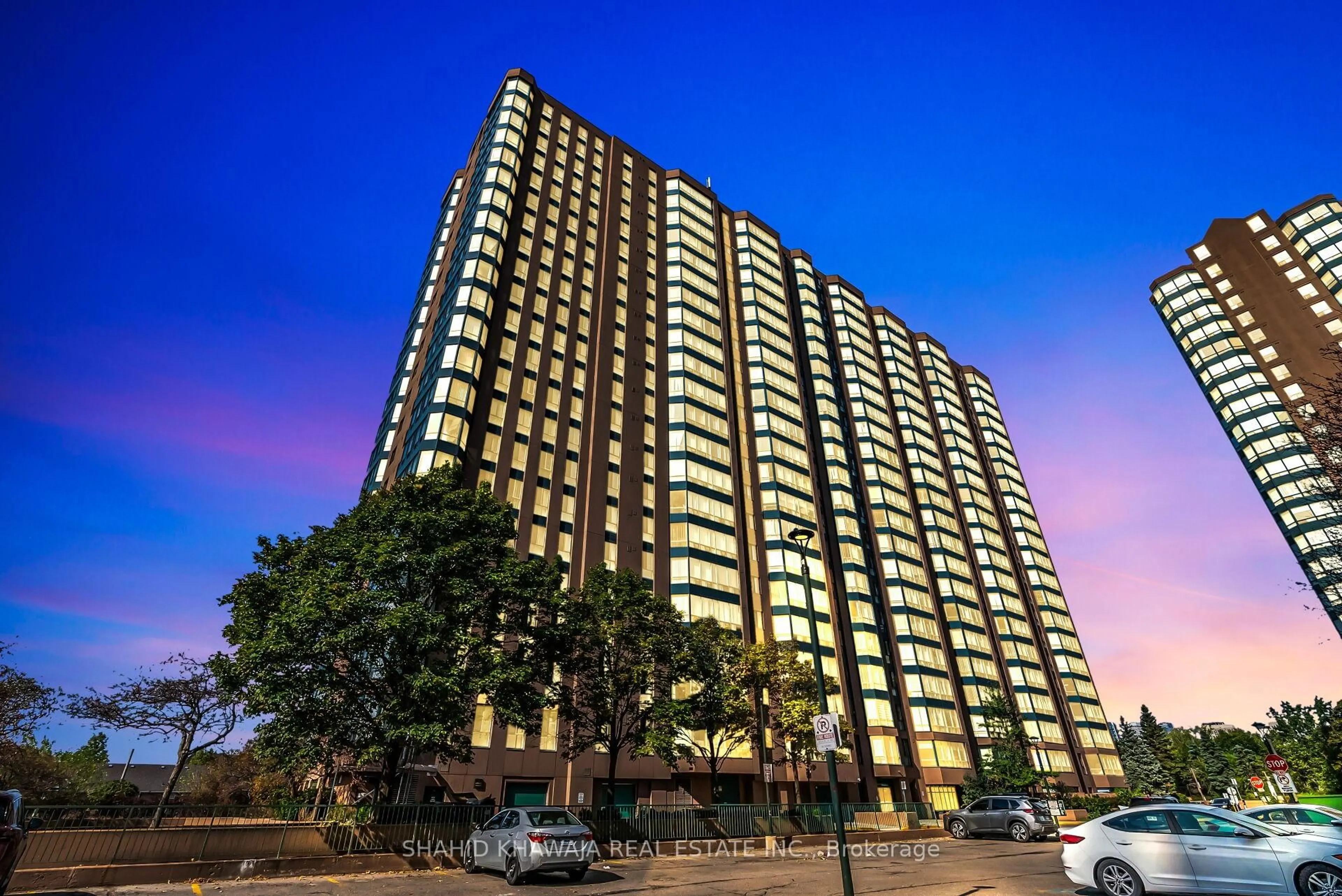 Unknown for 155 Hillcrest Ave #1510, Mississauga Ontario L5B 3Z2