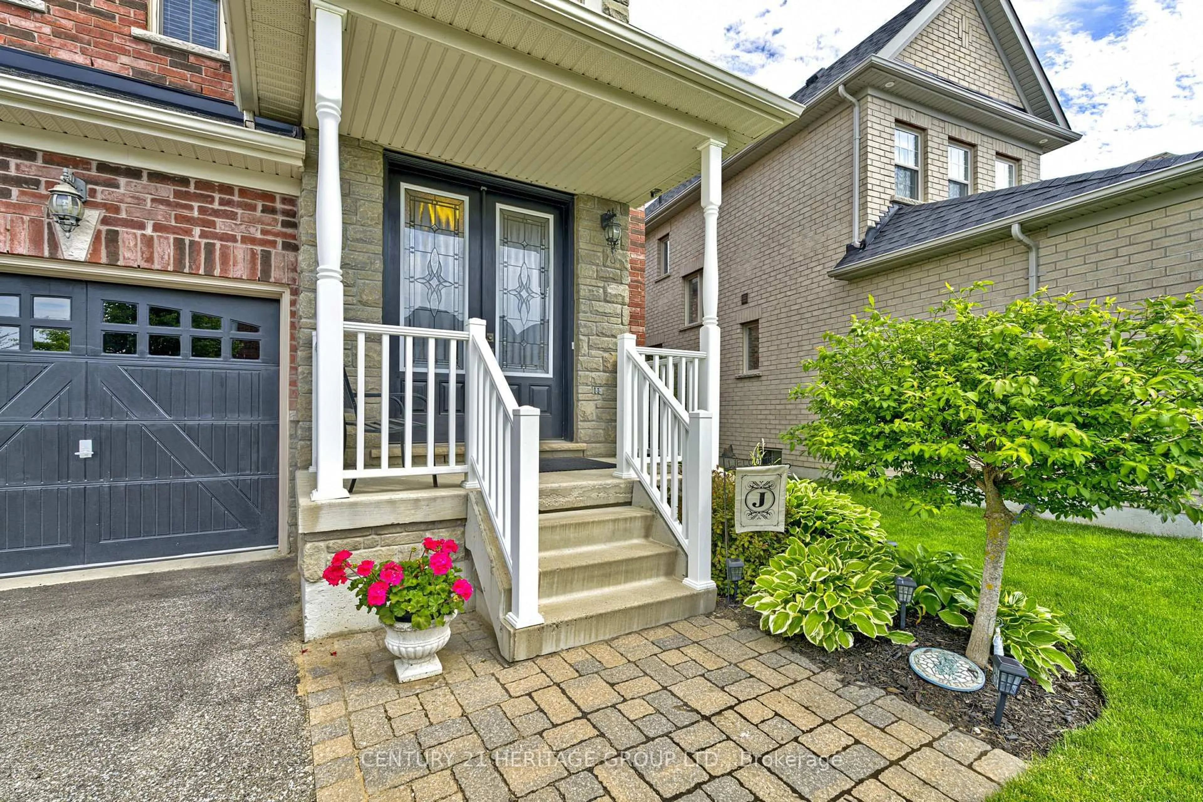 Unknown for 28 Boyces Creek Crt, Caledon Ontario L7C 3S2