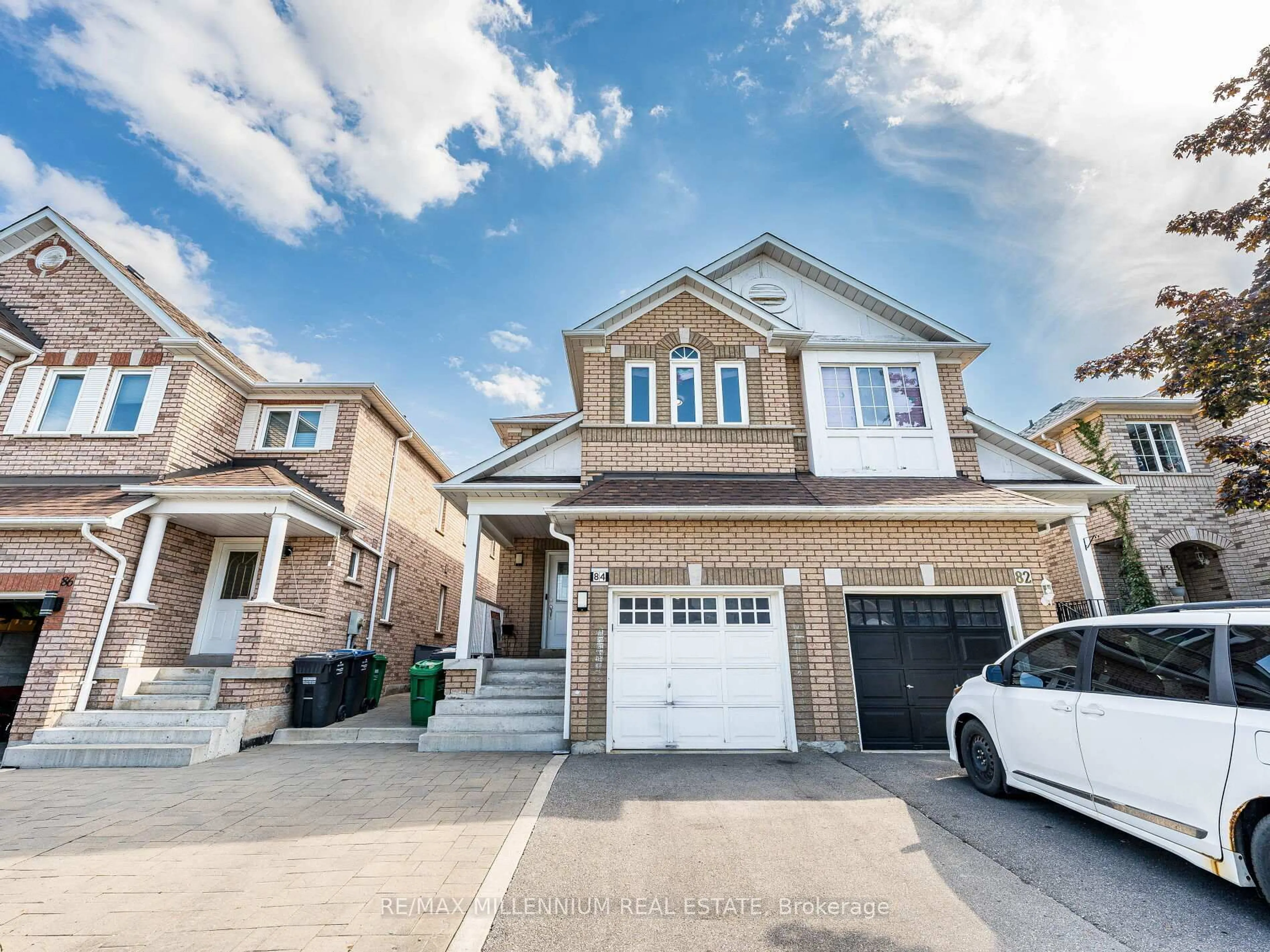 Home with brick exterior material, street for 84 Grapevine Rd, Caledon Ontario L7E 2R3