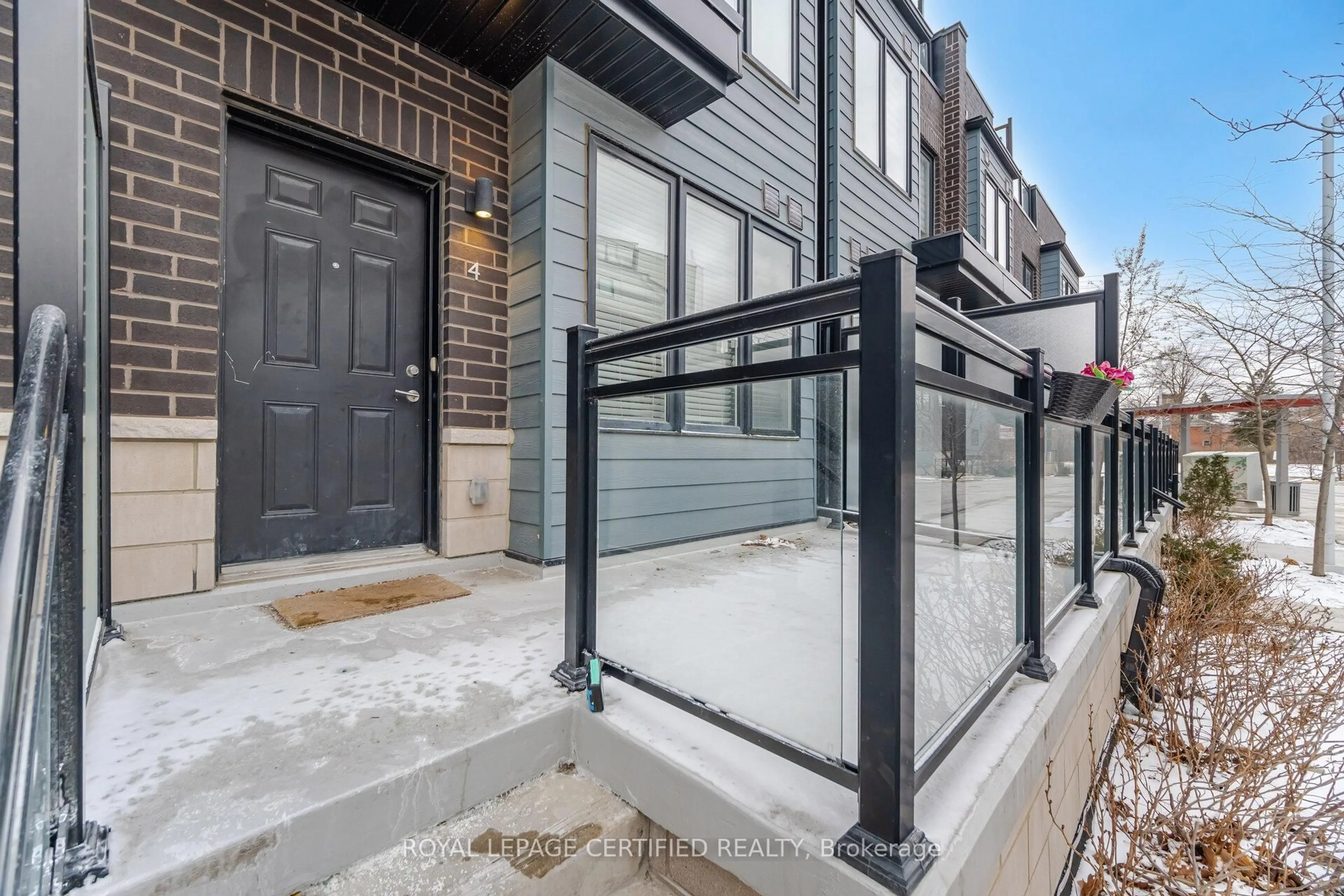 Unknown for 1150 Stroud Lane #4, Mississauga Ontario L5J 0B3