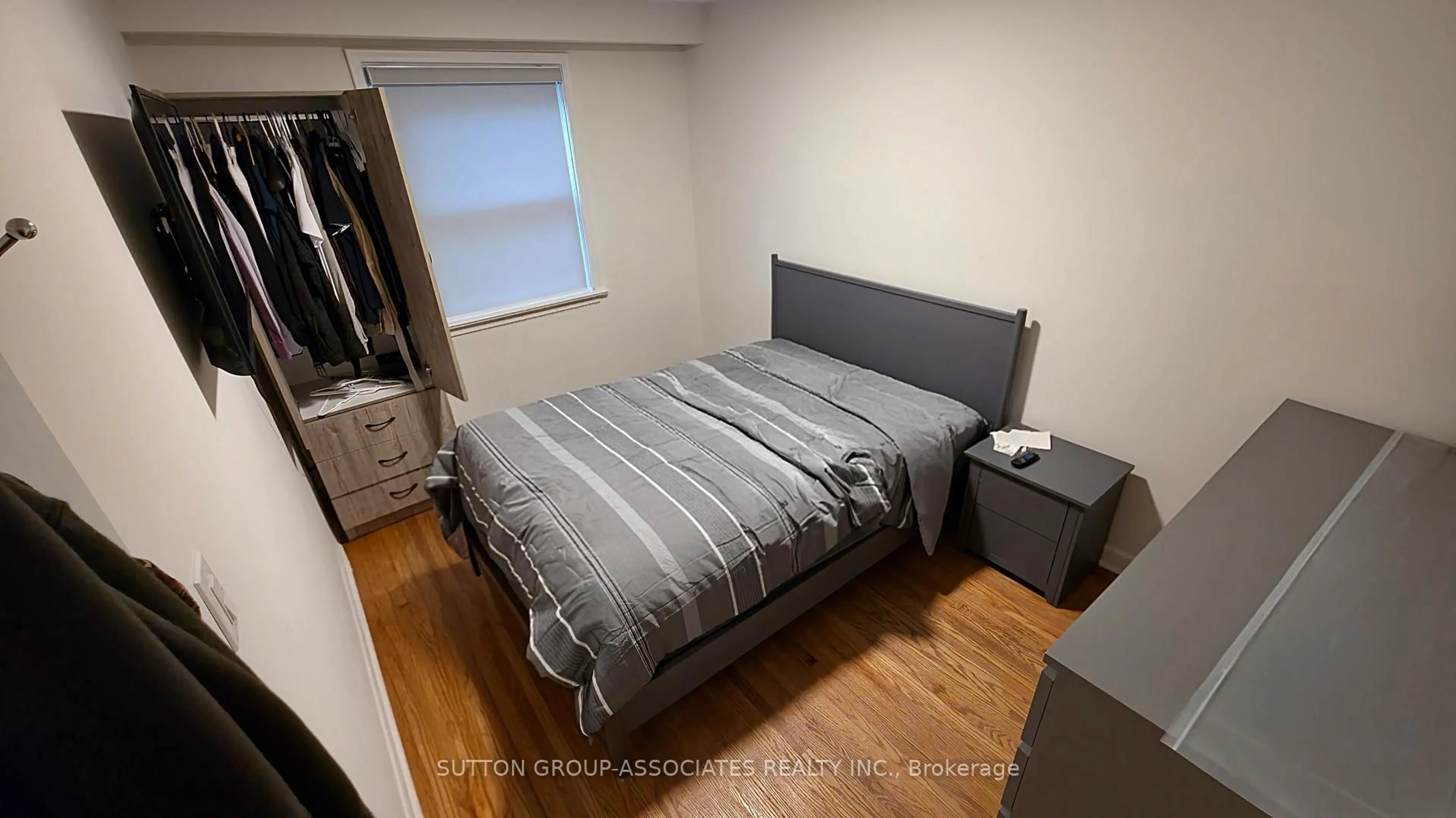 A pic of a room for 120 Edinborough Crt, Toronto Ontario M6N 2E8