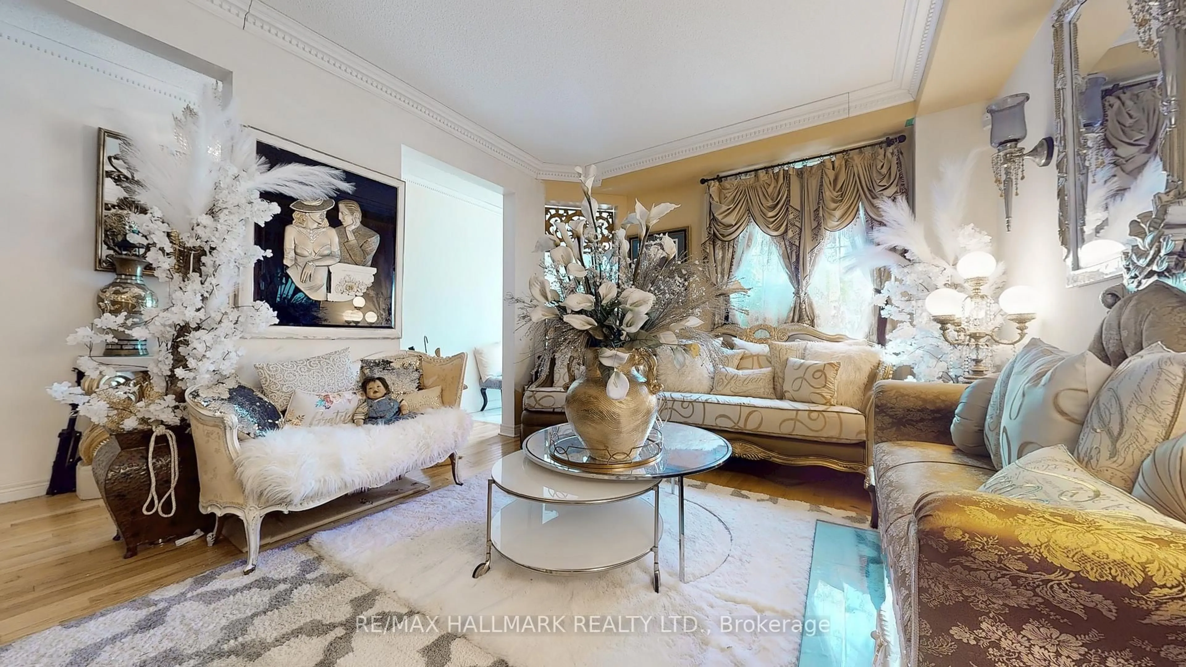Living room with furniture, unknown for 113 Fred Young Dr, Toronto Ontario M3L 0A4