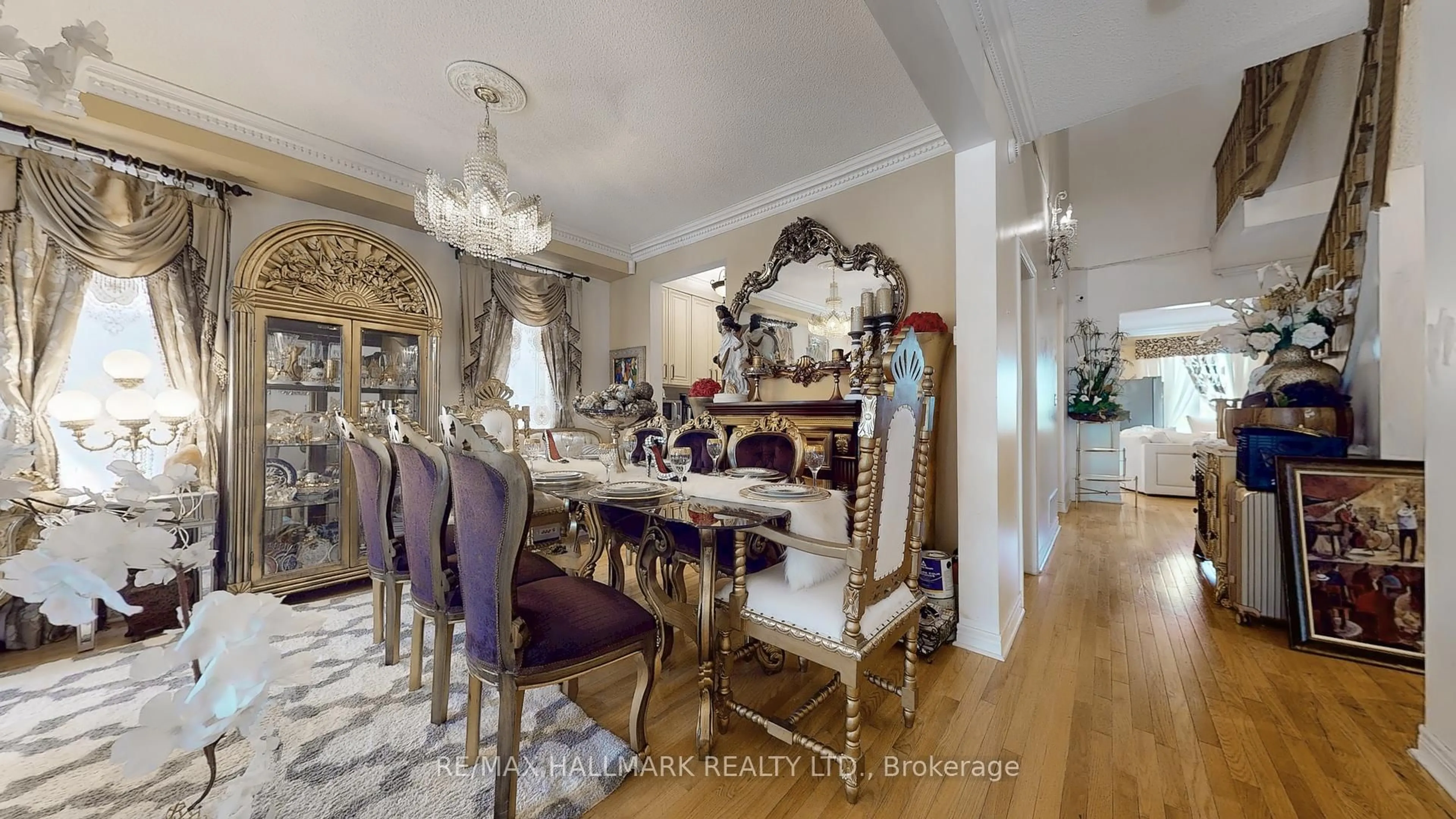 Dining room, wood/laminate floor for 113 Fred Young Dr, Toronto Ontario M3L 0A4